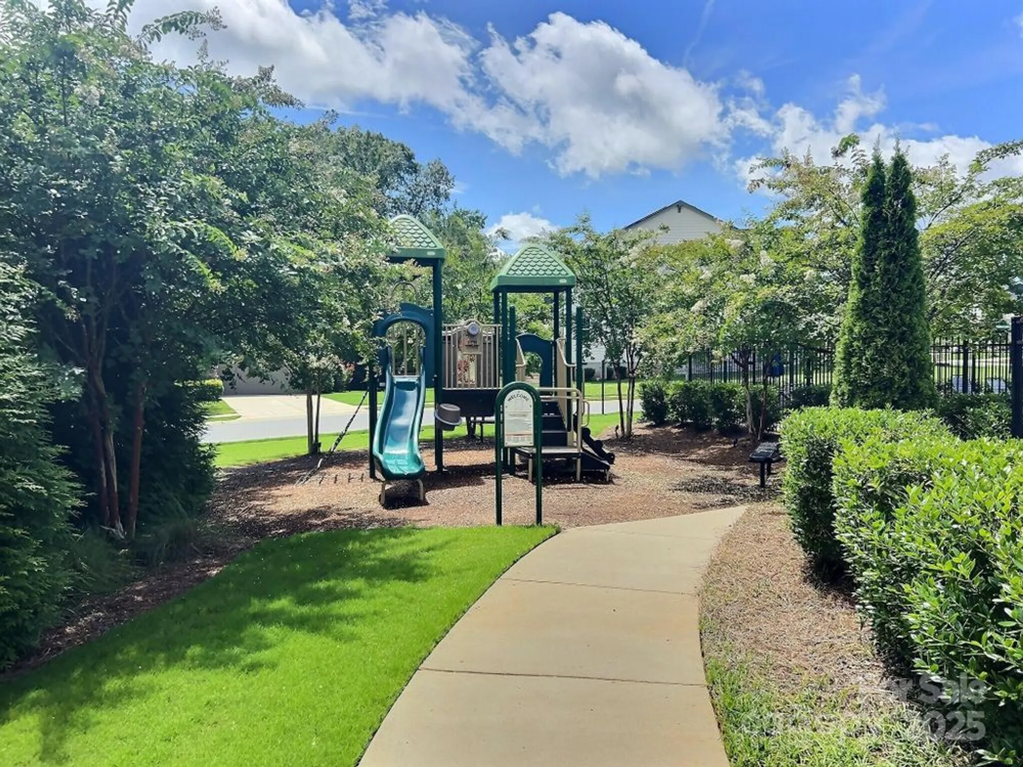 Property Slideshow image 46 of 48 | 467 sandbar pt, Lake Wylie, SC, 29710