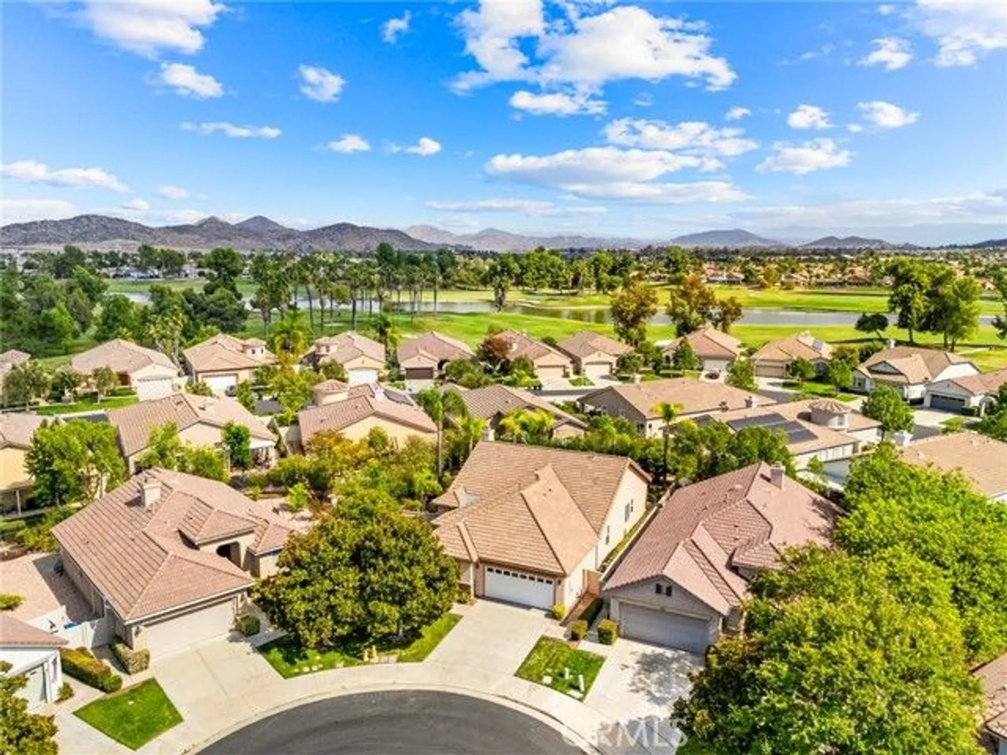 Property Slideshow image 30 of 43 | 28641 coolwater ct, Menifee, CA, 92584