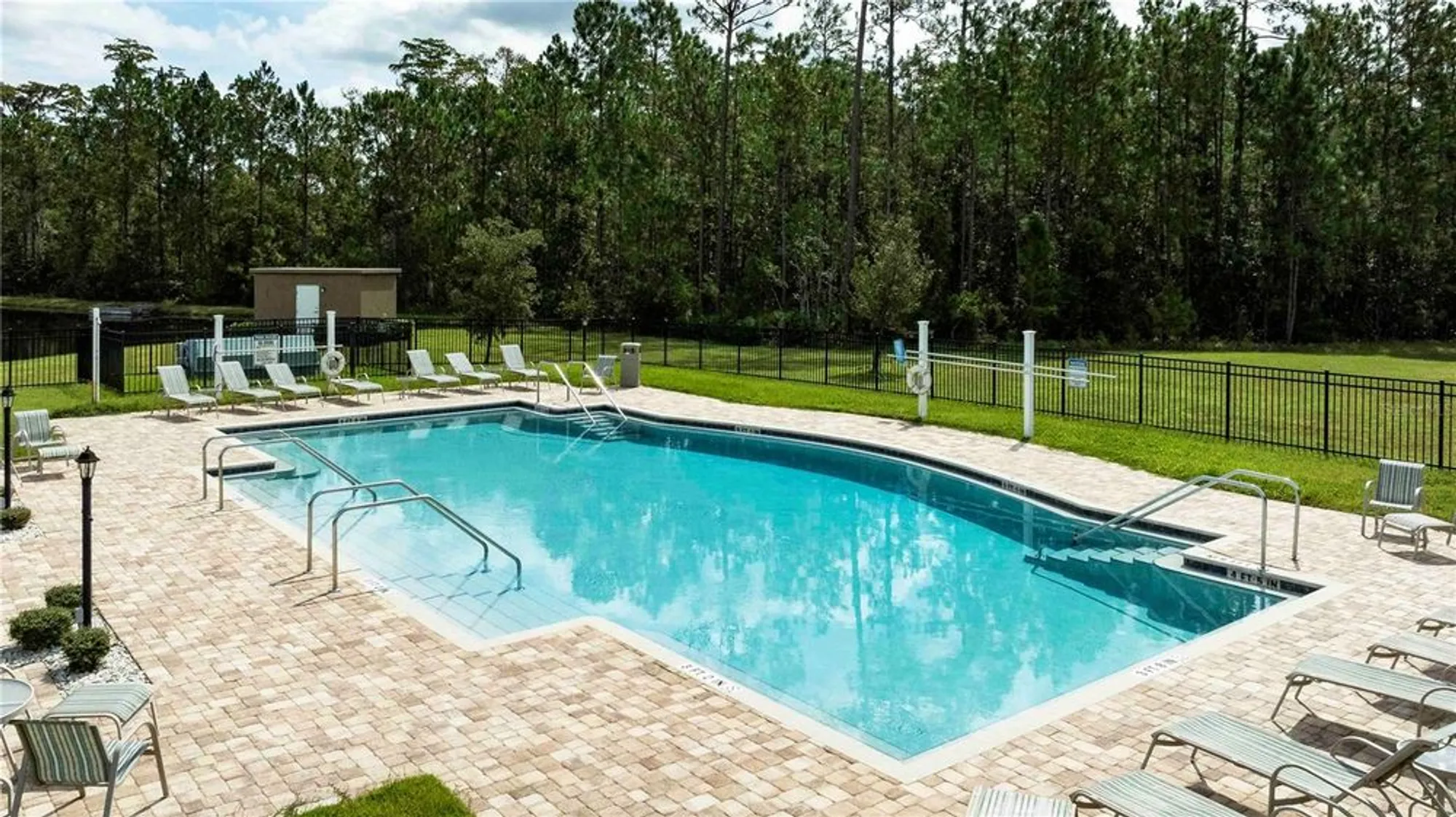 Property Slideshow image 38 of 42 | 12 huntington pl, Ormond Beach, FL, 32174