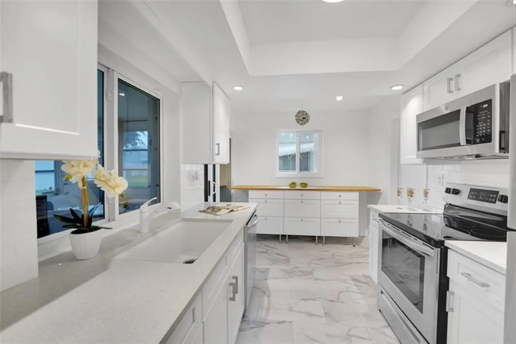 Property Slideshow image 21 of 58 | 260 s golf blvd, Pompano Beach, FL, 33064
