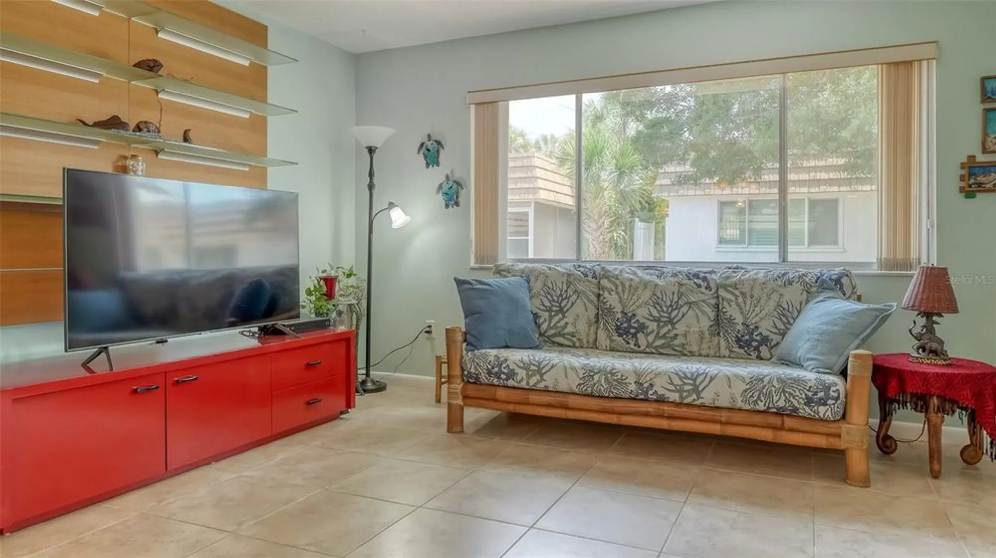 Property Slideshow image 16 of 86 | 2016 riverbluff pkwy v328, Sarasota, FL, 34231