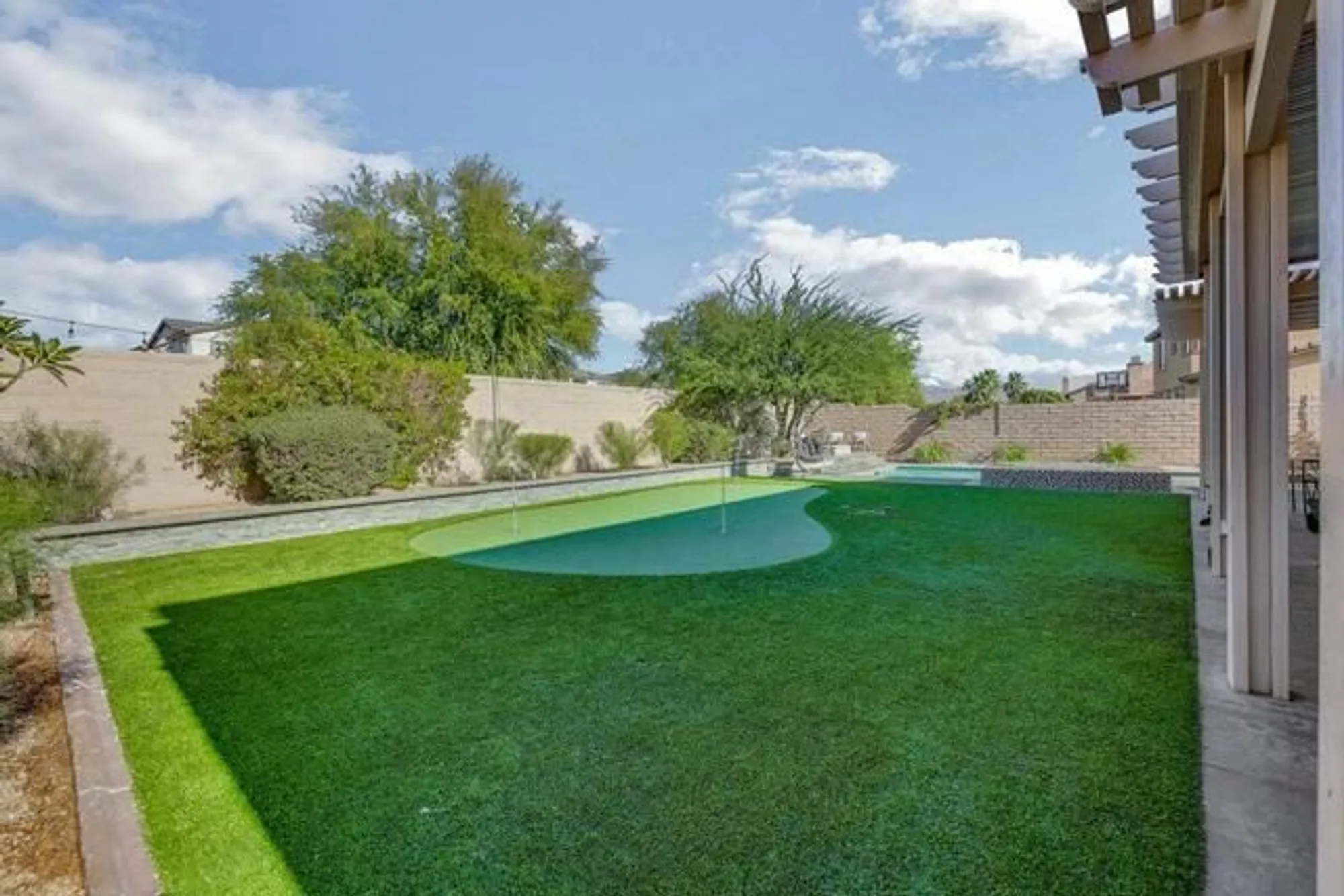 Property Slideshow image 46 of 66 | 84400 onda dr, Indio, CA, 92203