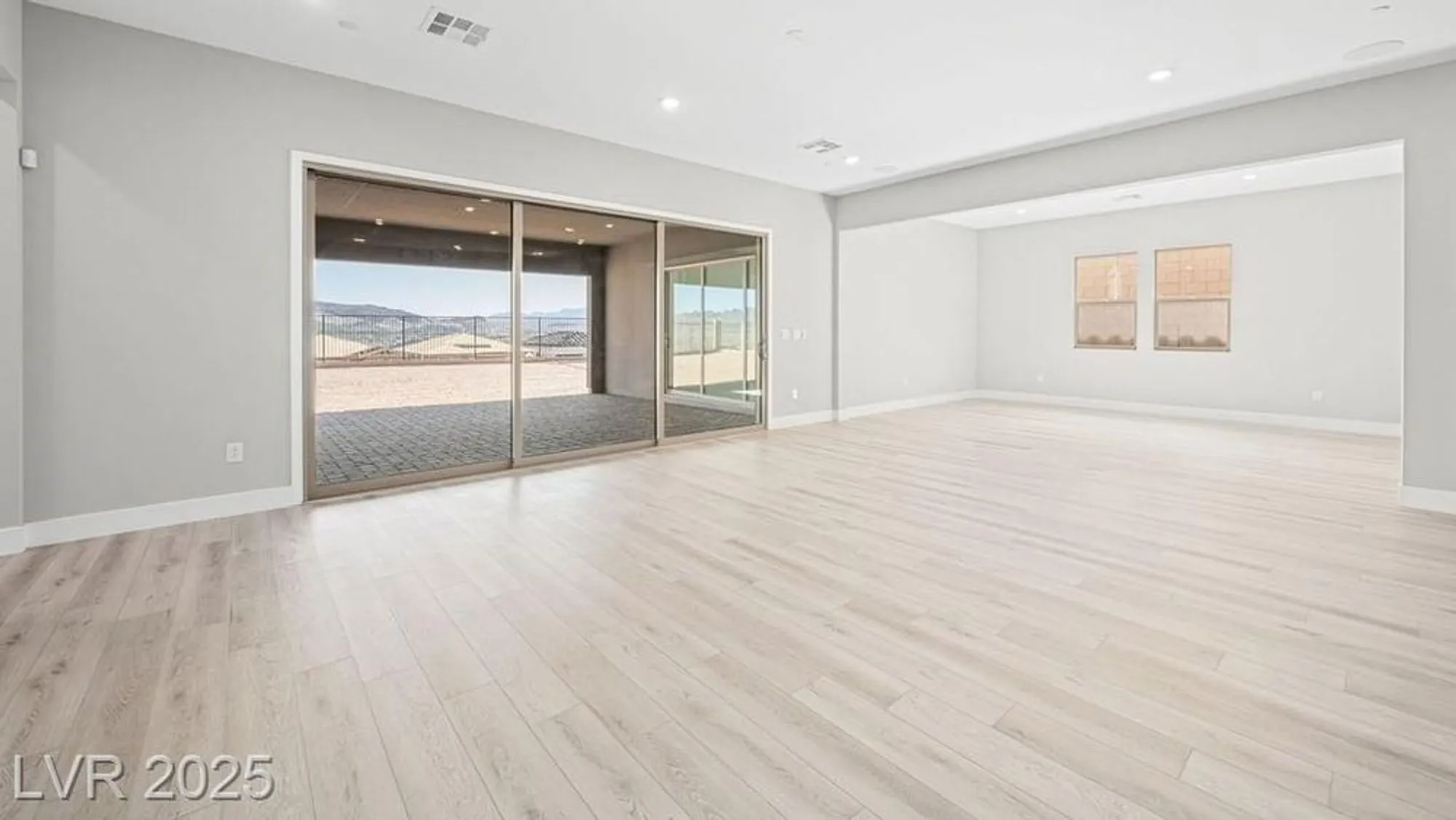 Property Slideshow image 26 of 48 | 241 paraggi bay dr, Henderson, NV, 89011