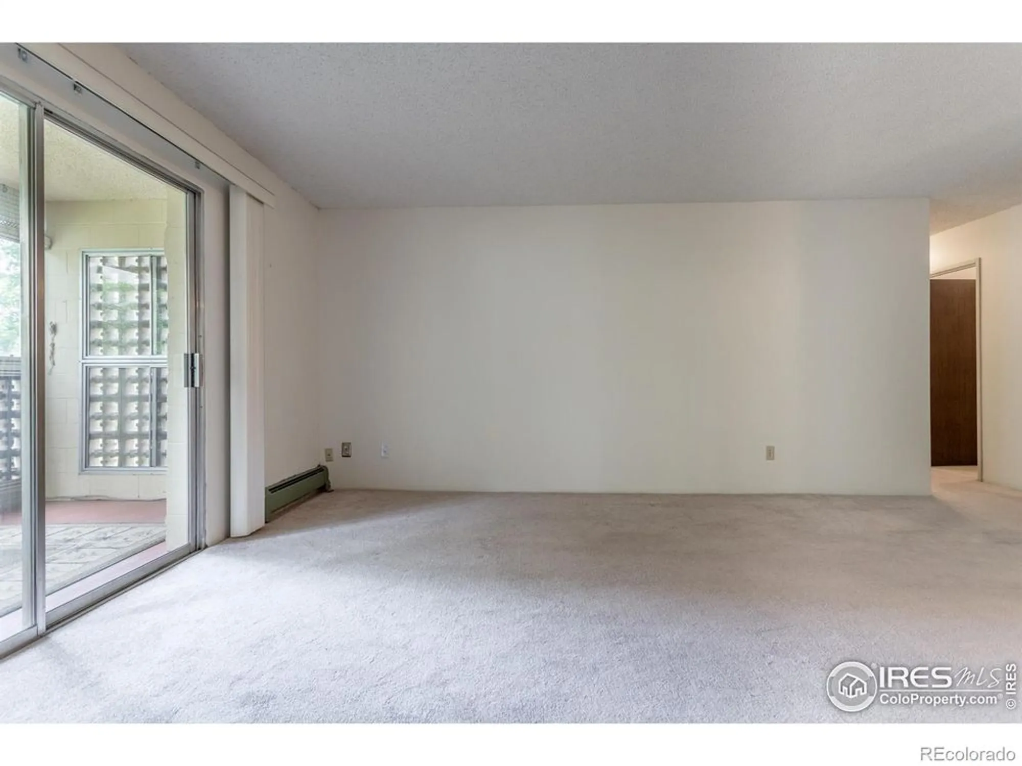 Property Slideshow image 6 of 21 | 3144 s wheeling way 209, Aurora, CO, 80014