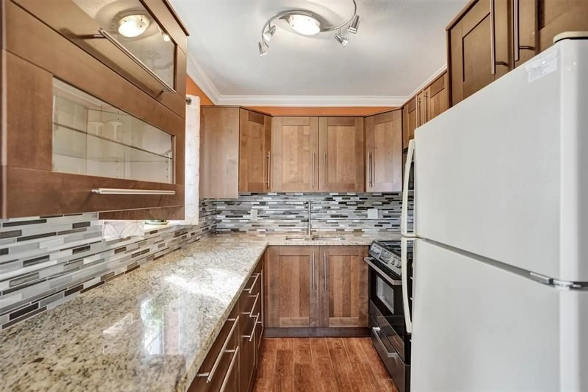 Property Slideshow image 4 of 48 | 3322 cynthia ln apt 112, Lake Worth Beach, FL, 33461