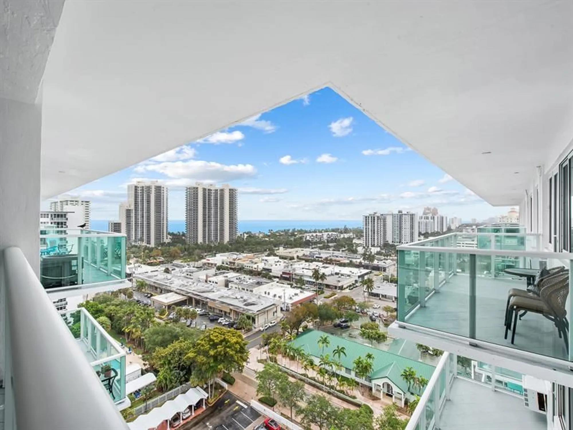 Property Slideshow image 14 of 27 | 3233 ne 34th st 1712, Fort Lauderdale, FL, 33308