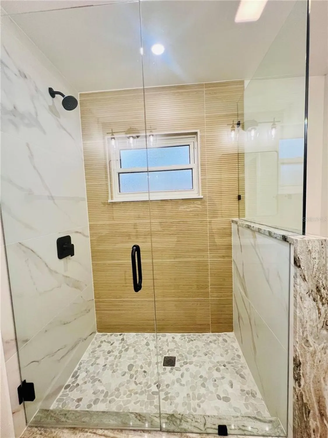 Property Slideshow image 23 of 28 | 801 leeward way, Palm Harbor, FL, 34685