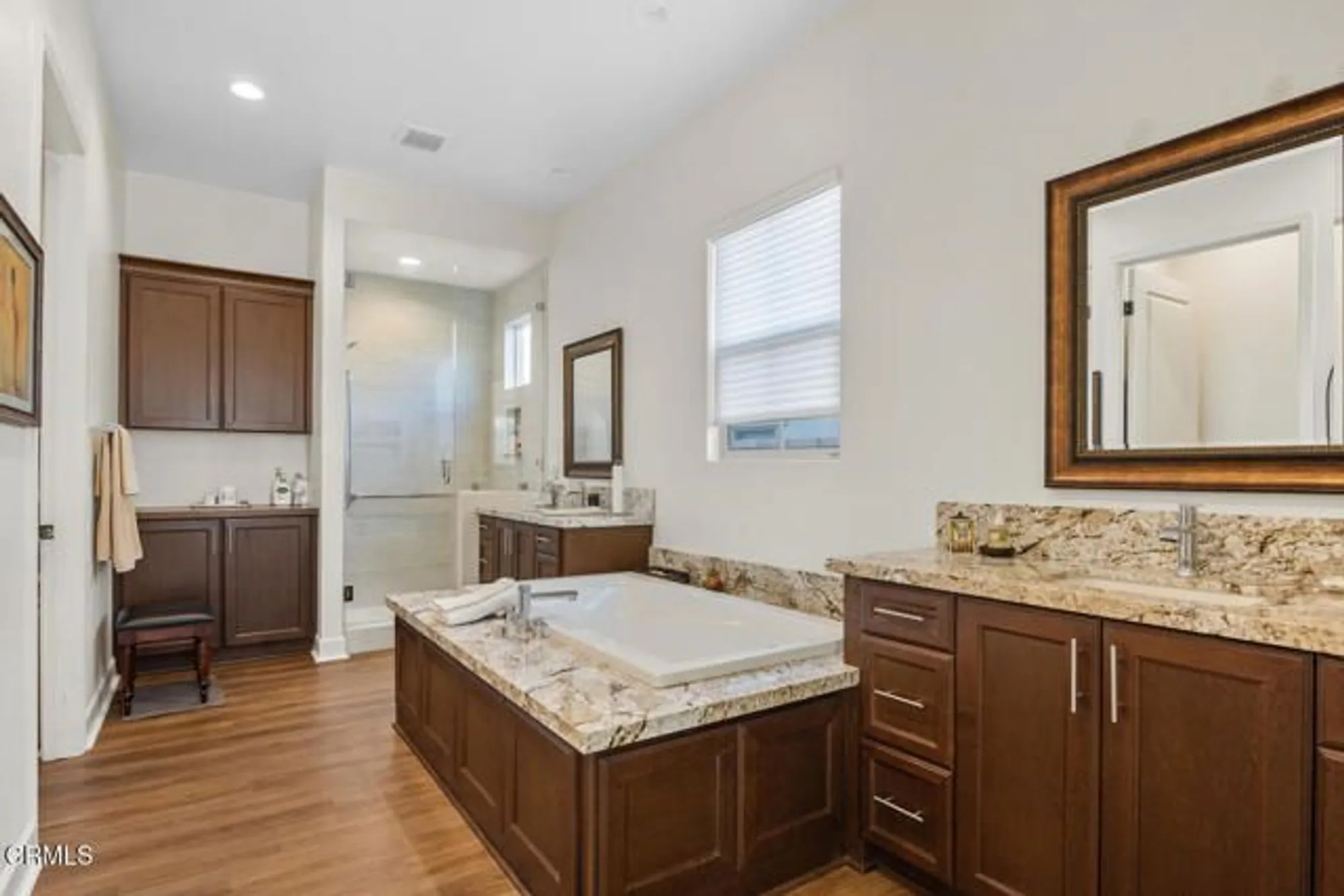 Property Slideshow image 21 of 76 | 2188 jovana ct, Camarillo, CA, 93012
