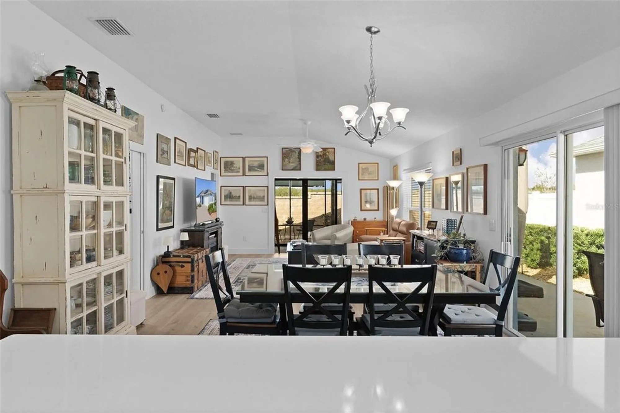 Property Slideshow image 11 of 47 | 9191 se 166th sprung ln, The Villages, FL, 32162