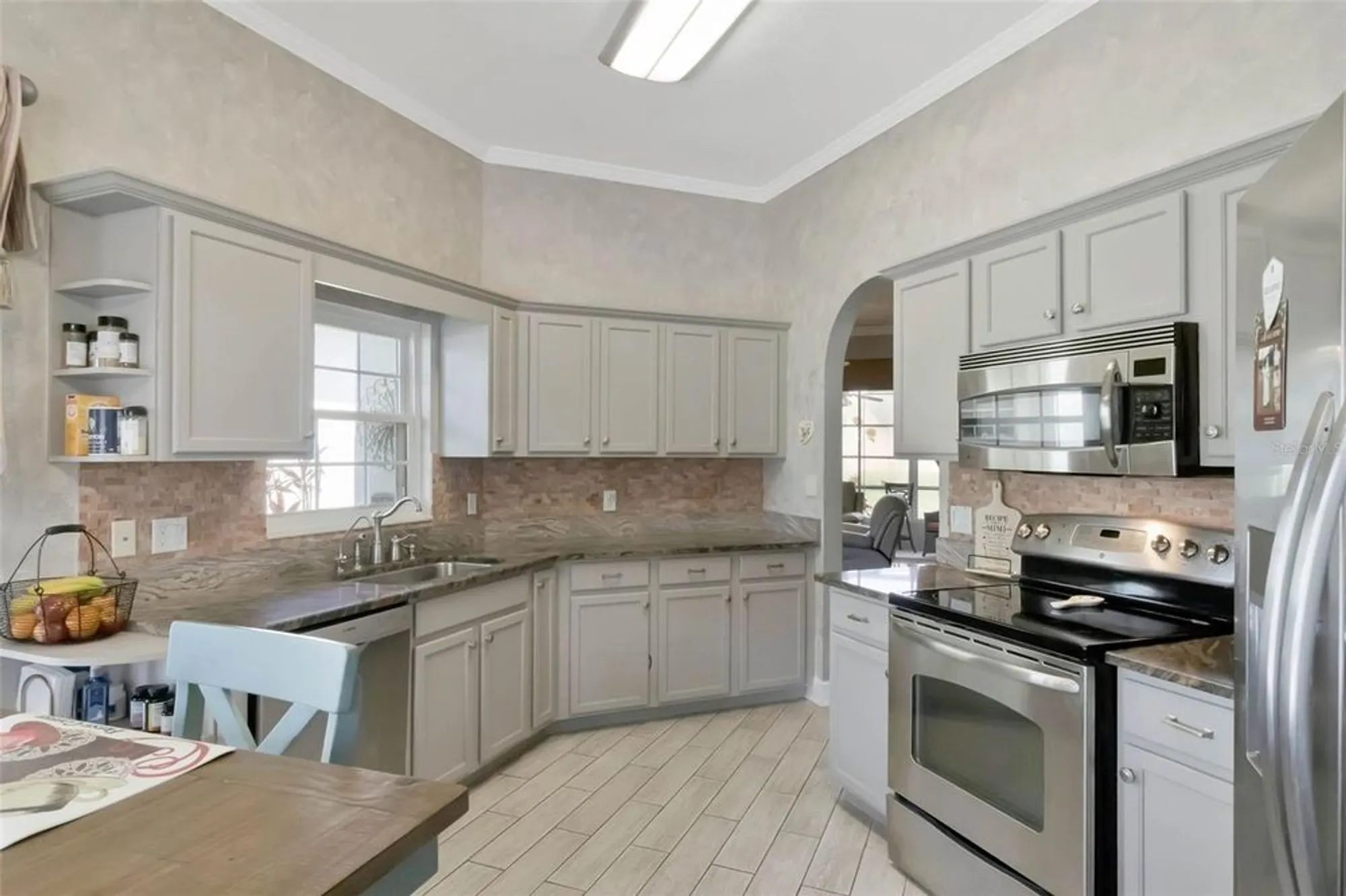 Property Slideshow image 14 of 33 | 725 high vista dr, Davenport, FL, 33837