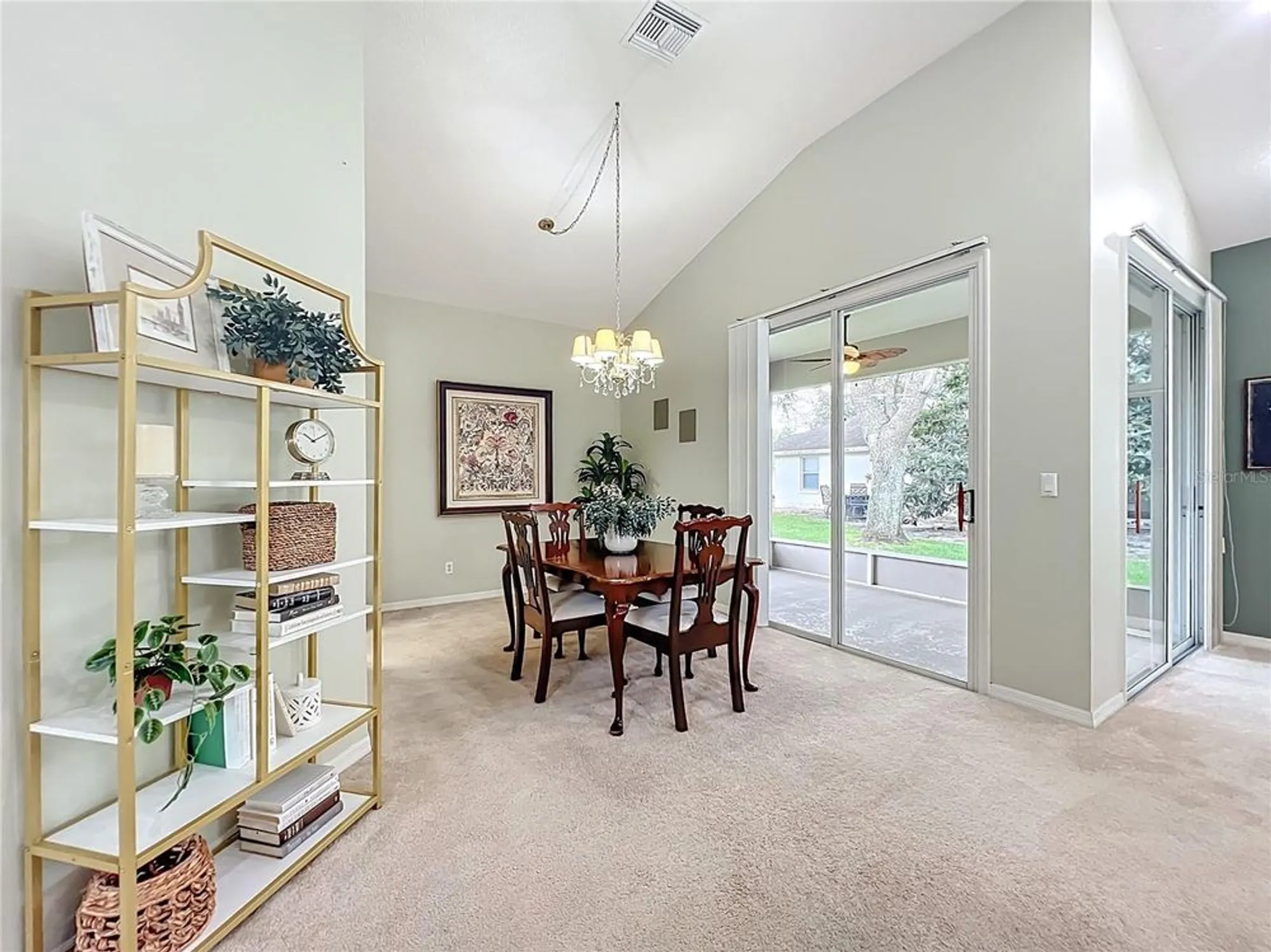 Property Slideshow image 18 of 73 | 5902 princess diana ct, Leesburg, FL, 34748