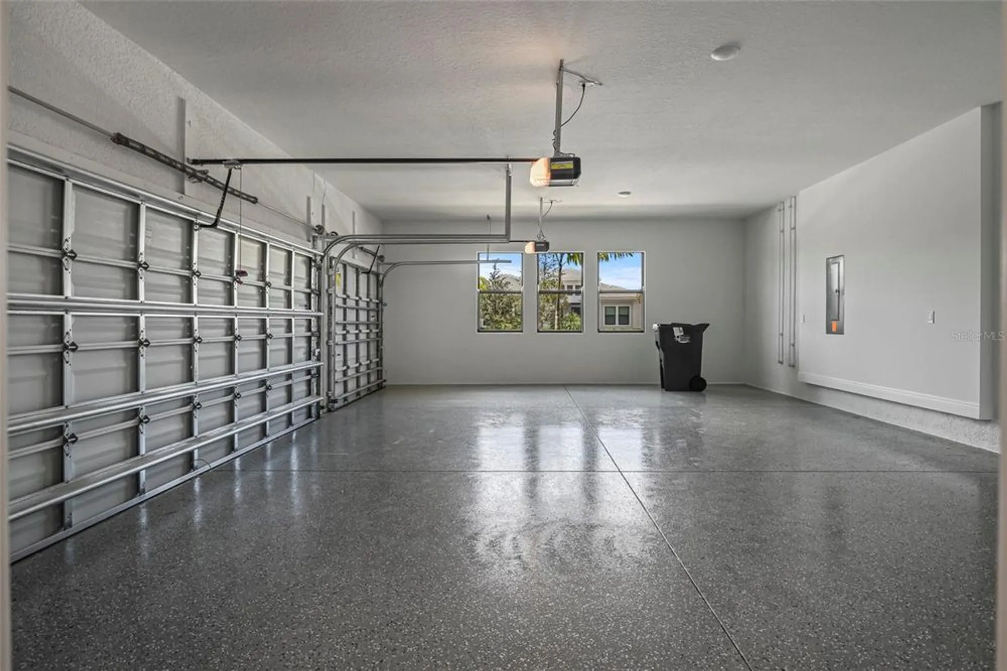 Property Slideshow image 49 of 80 | 4918 kiva cir, Lakewood Ranch, FL, 34211