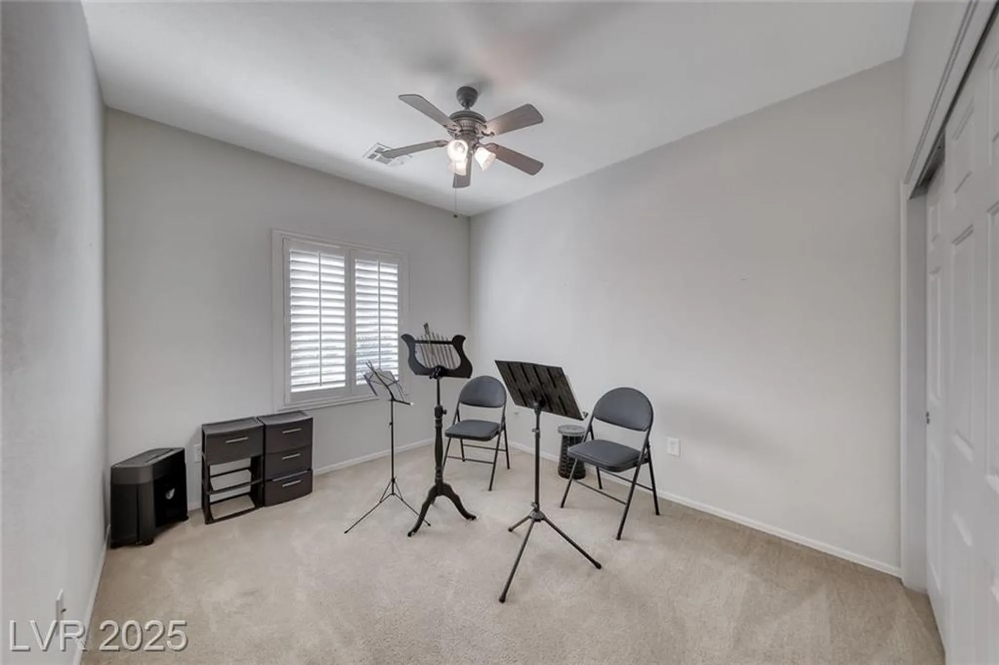 Property Slideshow image 26 of 51 | 2404 anderson park dr, Henderson, NV, 89044