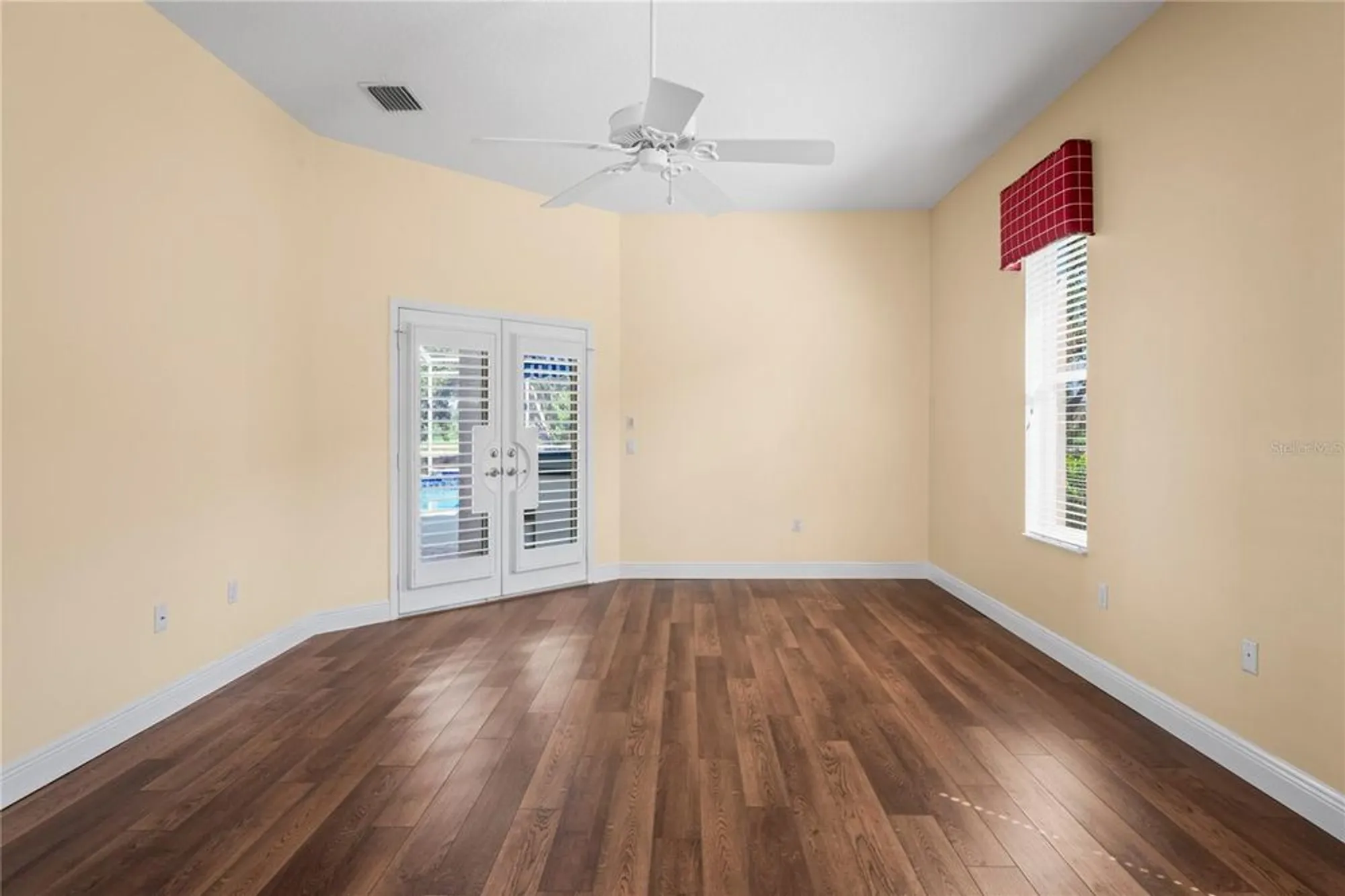 Property Slideshow image 30 of 97 | 9219 grand cypress dr, Weeki Wachee, FL, 34613
