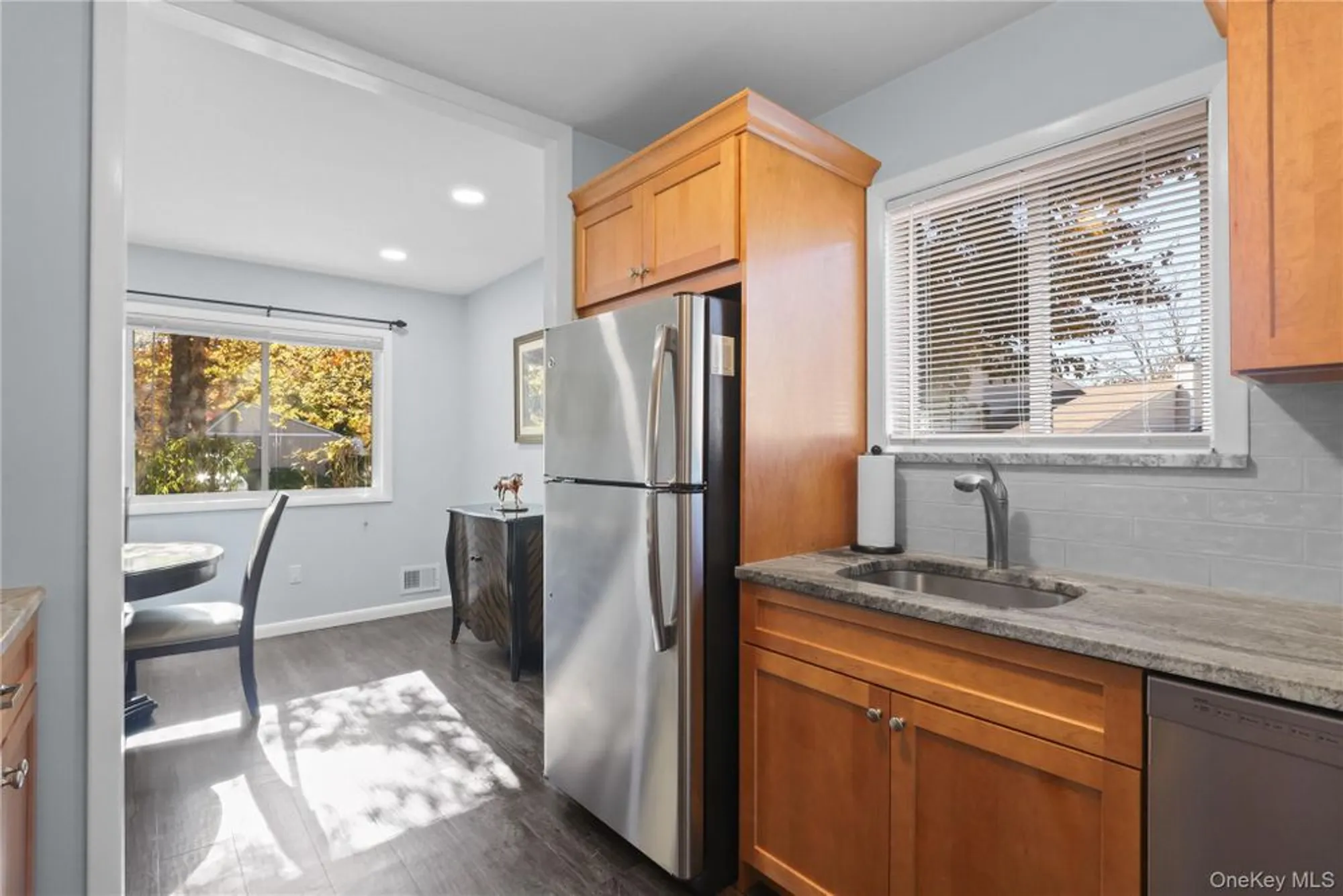 Property Slideshow image 9 of 30 | 98 molly pitcher ln a, Yorktown Heights, NY, 10598