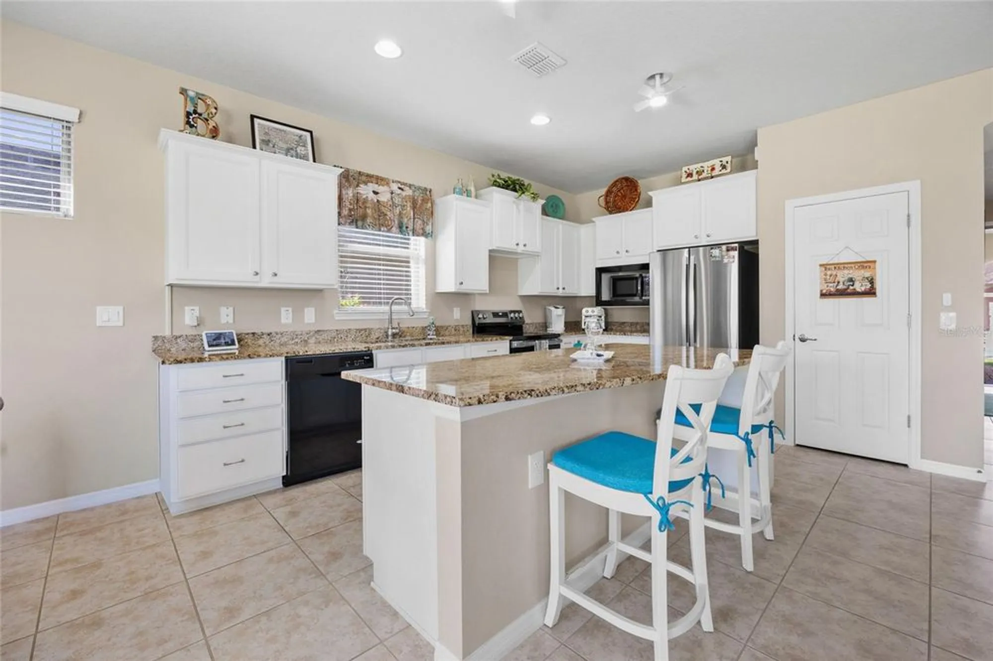 Property Slideshow image 6 of 48 | 10074 sw 77th loop, Ocala, FL, 34481