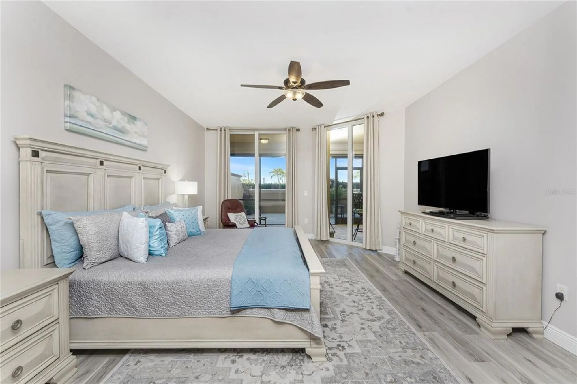 Property Slideshow image 26 of 48 | 3313 sunset key cir 107, Punta Gorda, FL, 33955