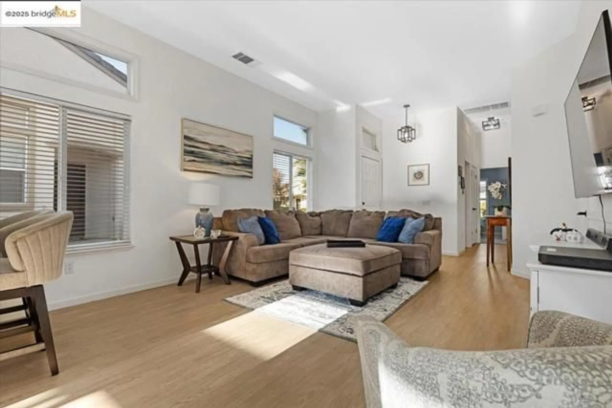 Property Slideshow image 13 of 43 | 308 upton pyne dr, Brentwood, CA, 94513