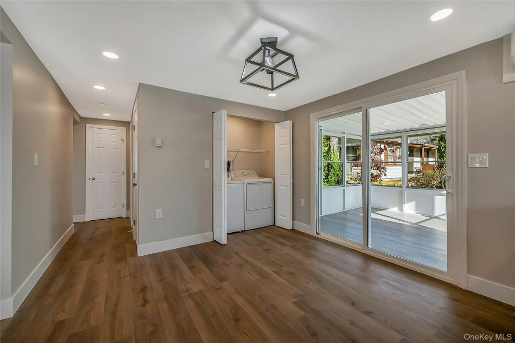 Property Slideshow image 10 of 40 | 23 limetree dr, Manorville, NY, 11949