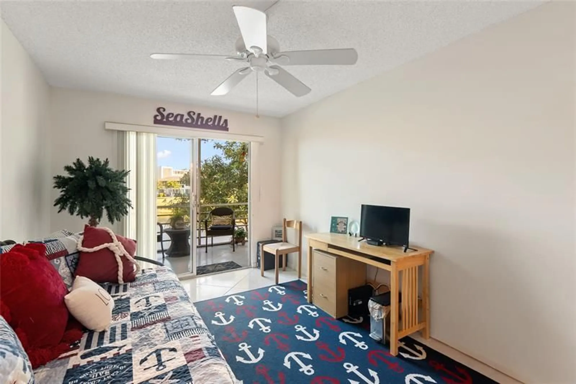 Property Slideshow image 18 of 35 | 2058 newport n # 2058, Deerfield Beach, FL, 33442