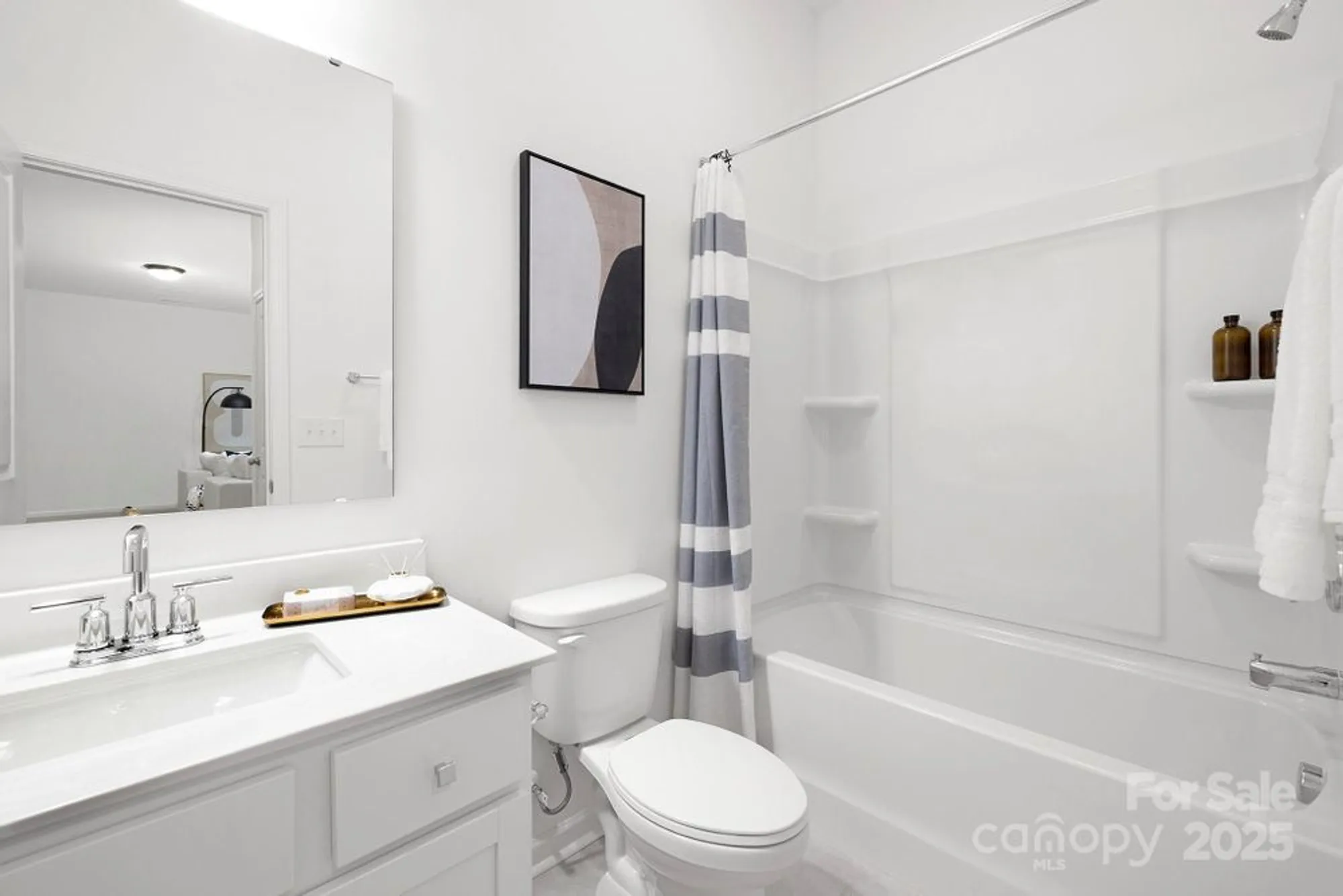 Property Slideshow image 24 of 37 | 24558 blue heron cir # 402, Lancaster, SC, 29720