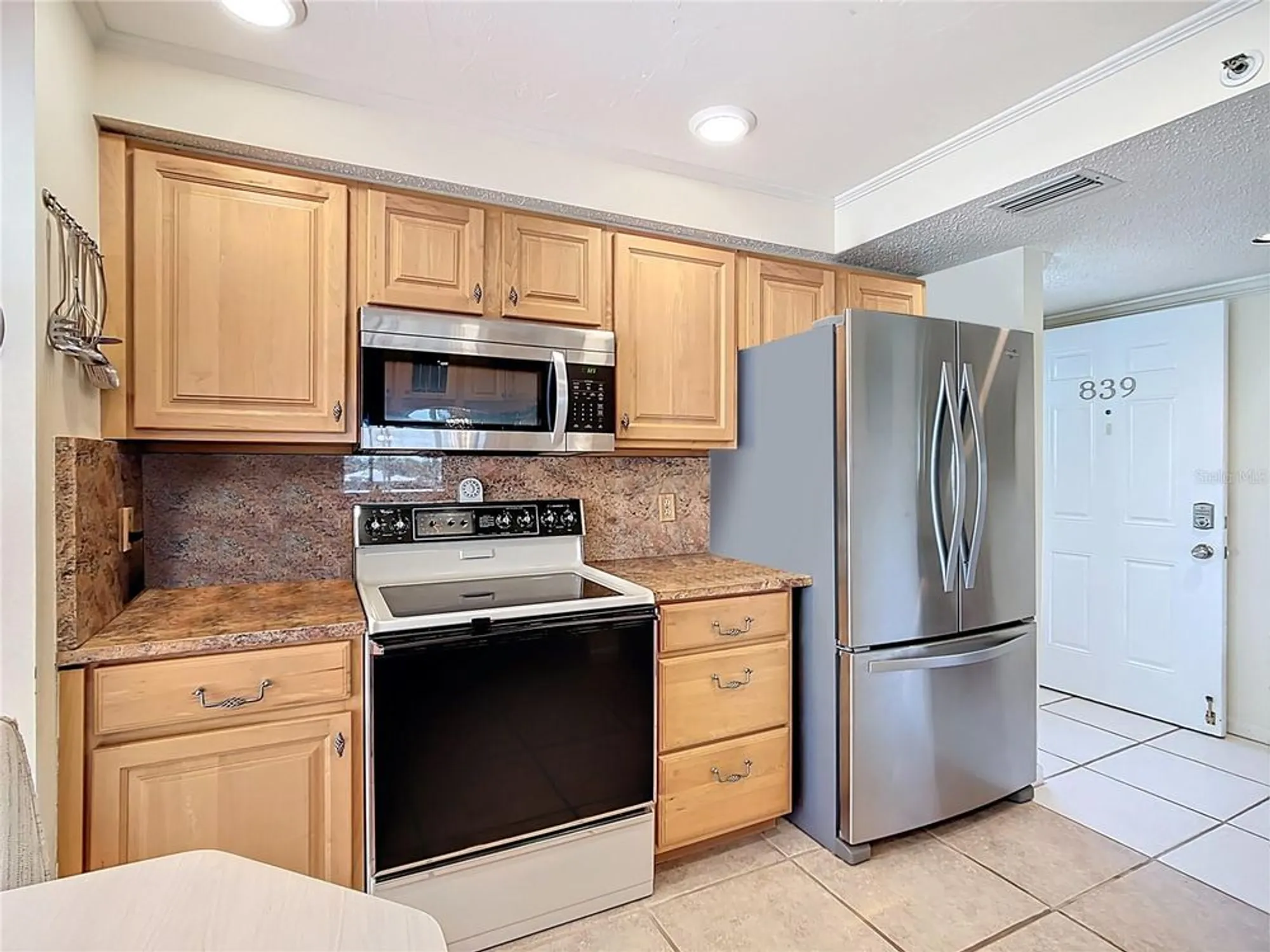Property Slideshow image 10 of 58 | 839 wexford blvd # 839, Venice, FL, 34293