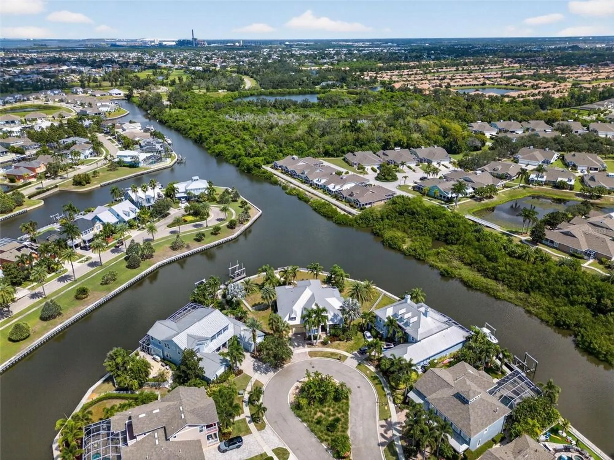 Property Slideshow image 55 of 56 | 5617 seagrass pl, Apollo Beach, FL, 33572