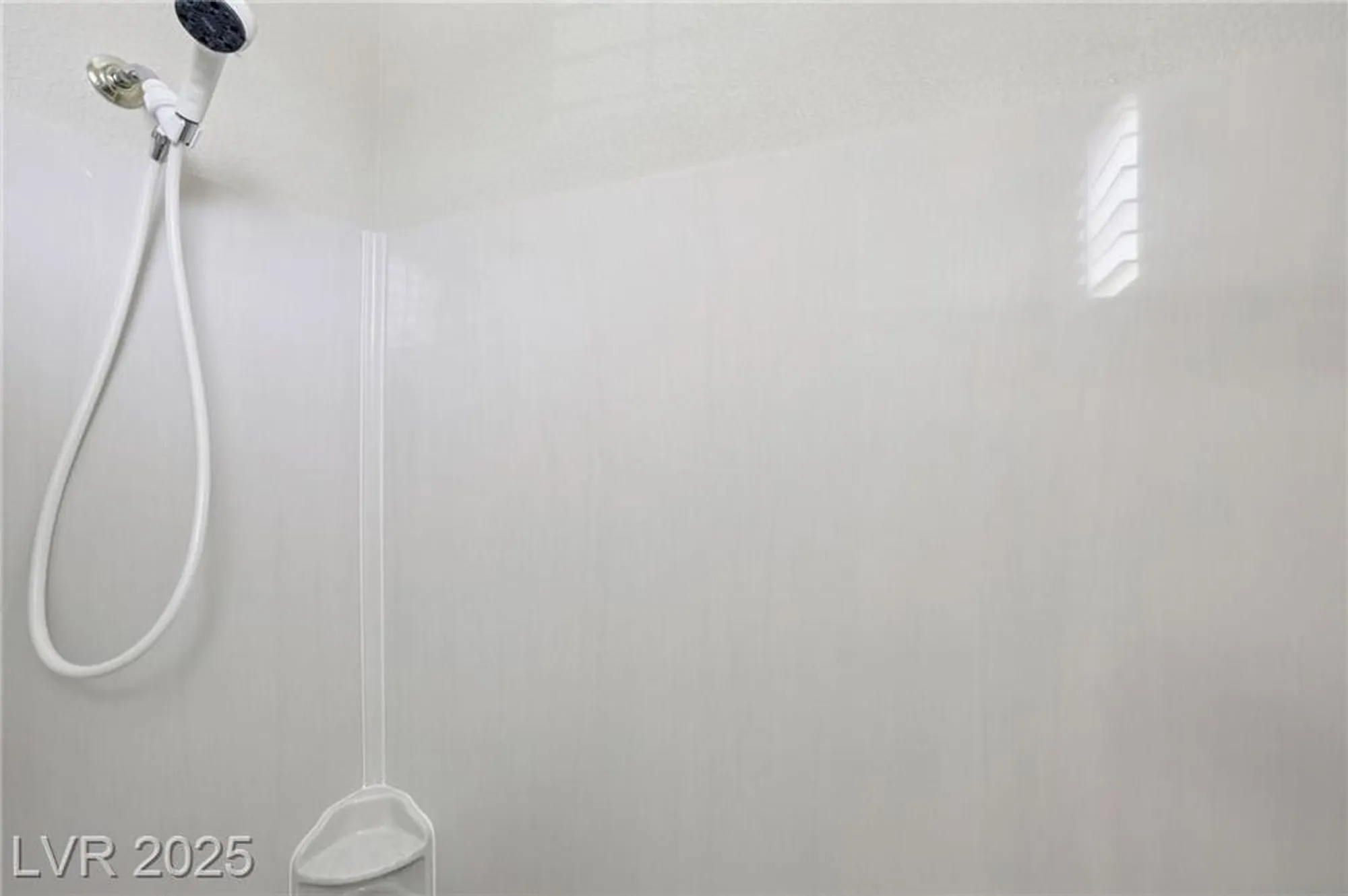 Property Slideshow image 34 of 46 | 2318 shorewood hills ave, Henderson, NV, 89052