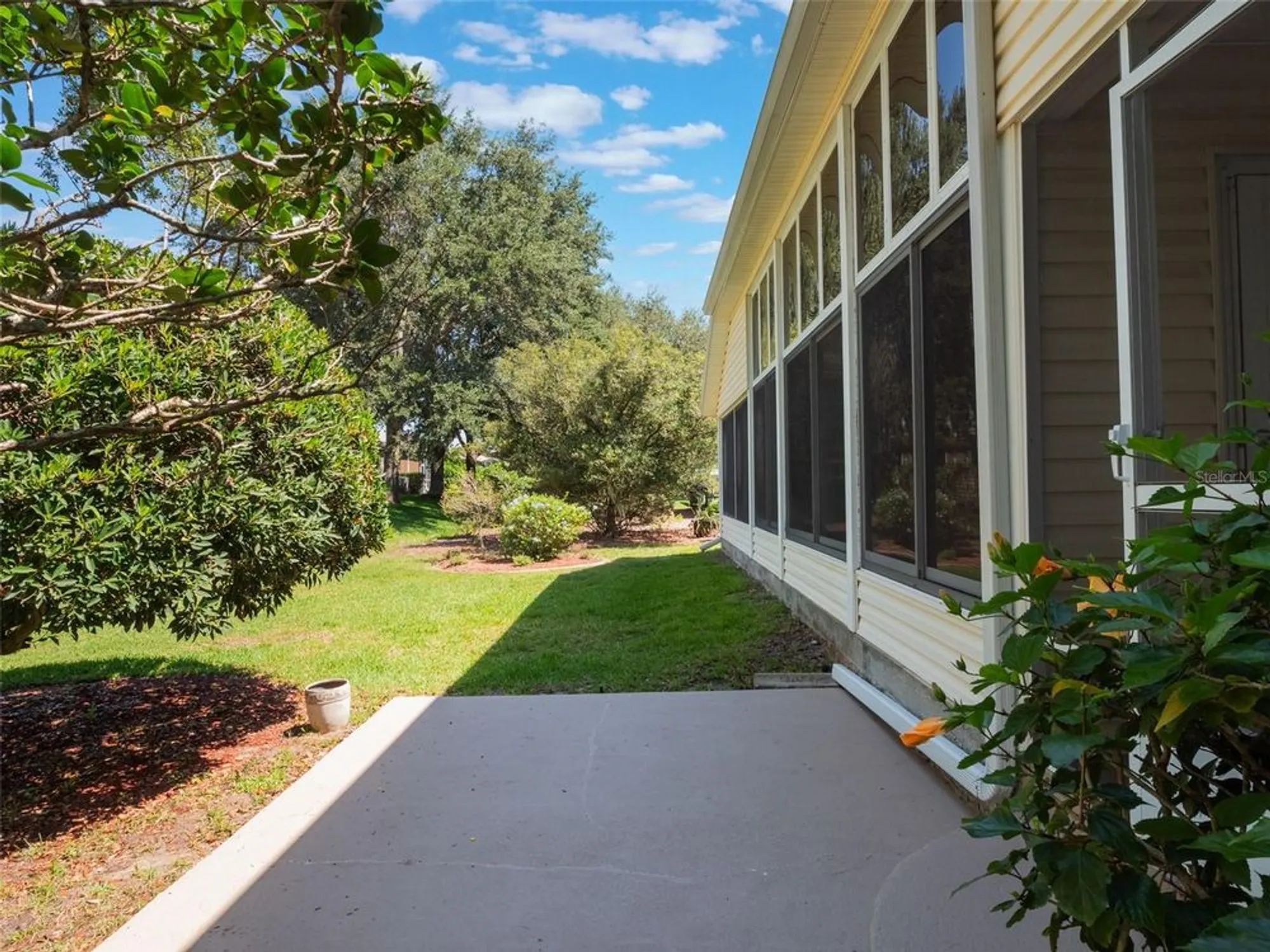 Property Slideshow image 27 of 36 | 25243 river crest dr, Leesburg, FL, 34748