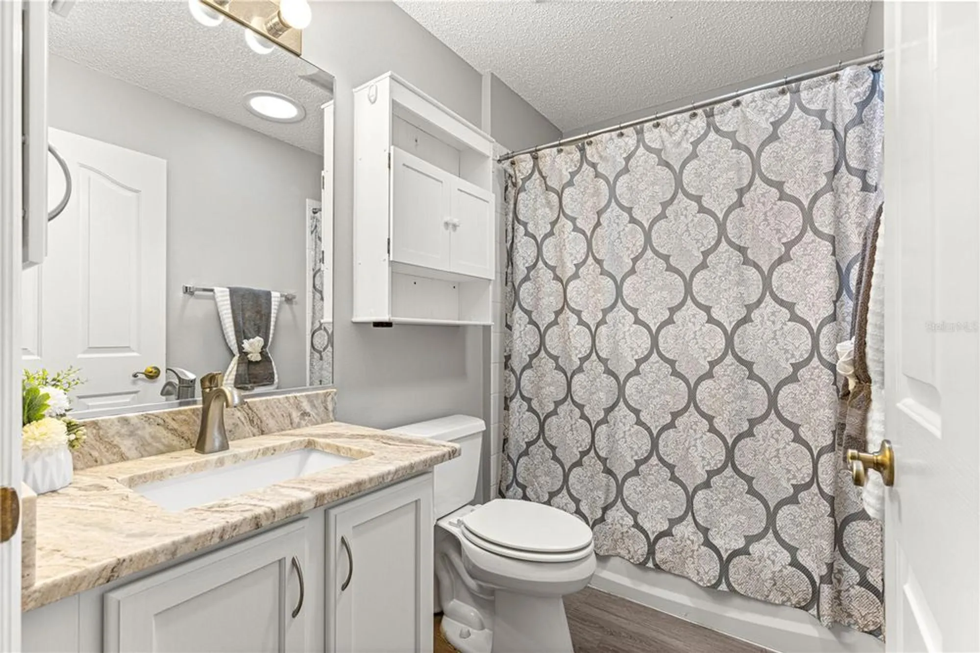 Property Slideshow image 32 of 58 | 2450 merida cir, The Villages, FL, 32162