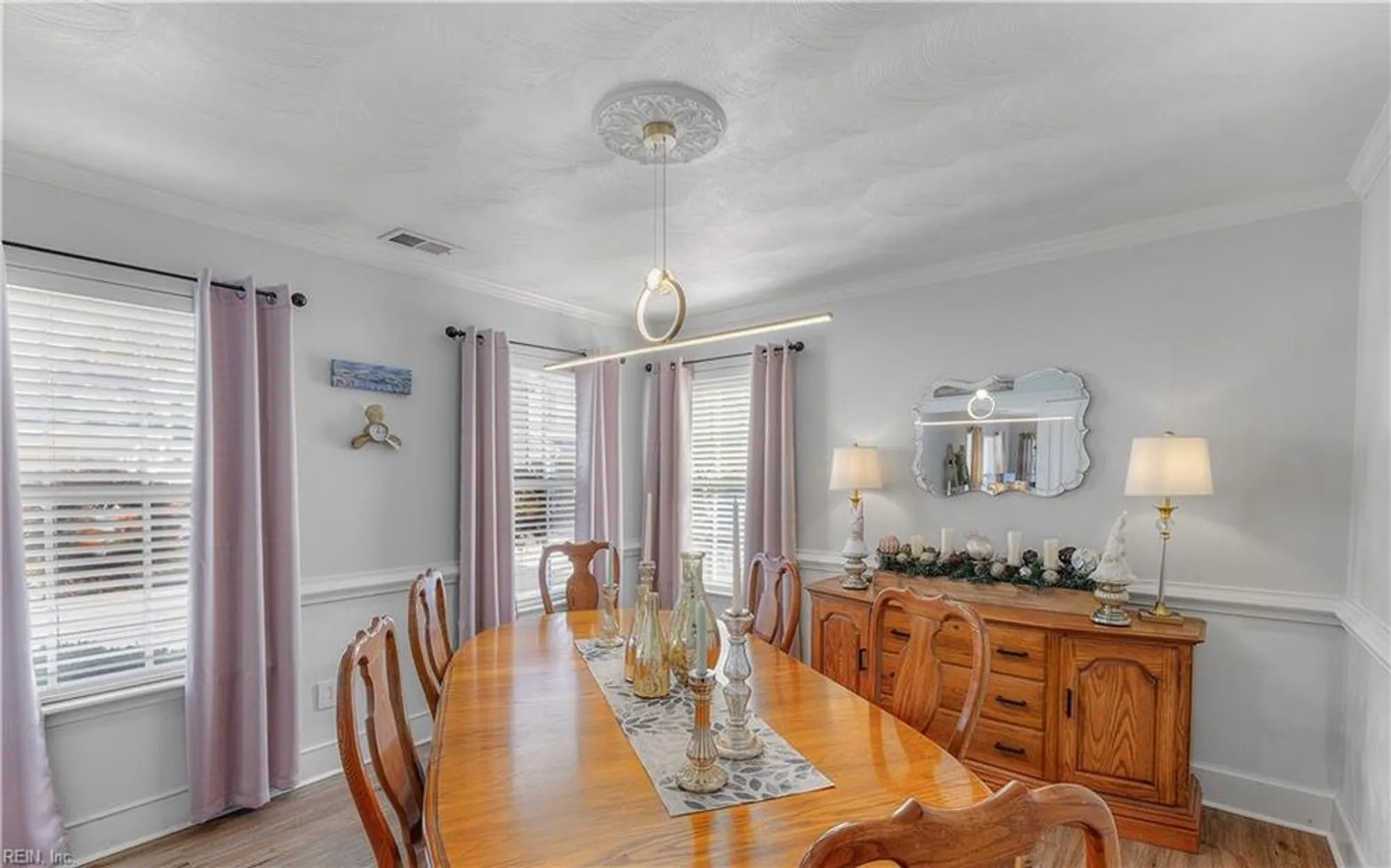 Property Slideshow image 7 of 45 | 805 calvert ct, Chesapeake, VA, 23320