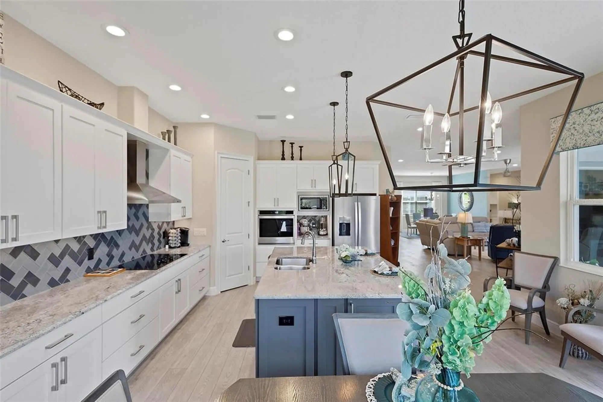 Property Slideshow image 22 of 70 | 5132 greens dr, Lady Lake, FL, 32159