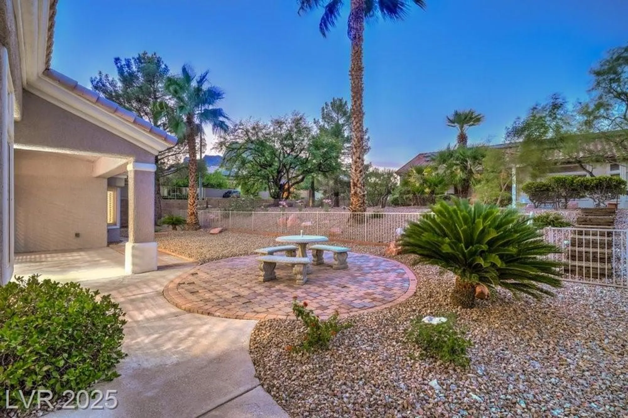 Property Slideshow image 23 of 44 | 10920 black ledge ave, Las Vegas, NV, 89134