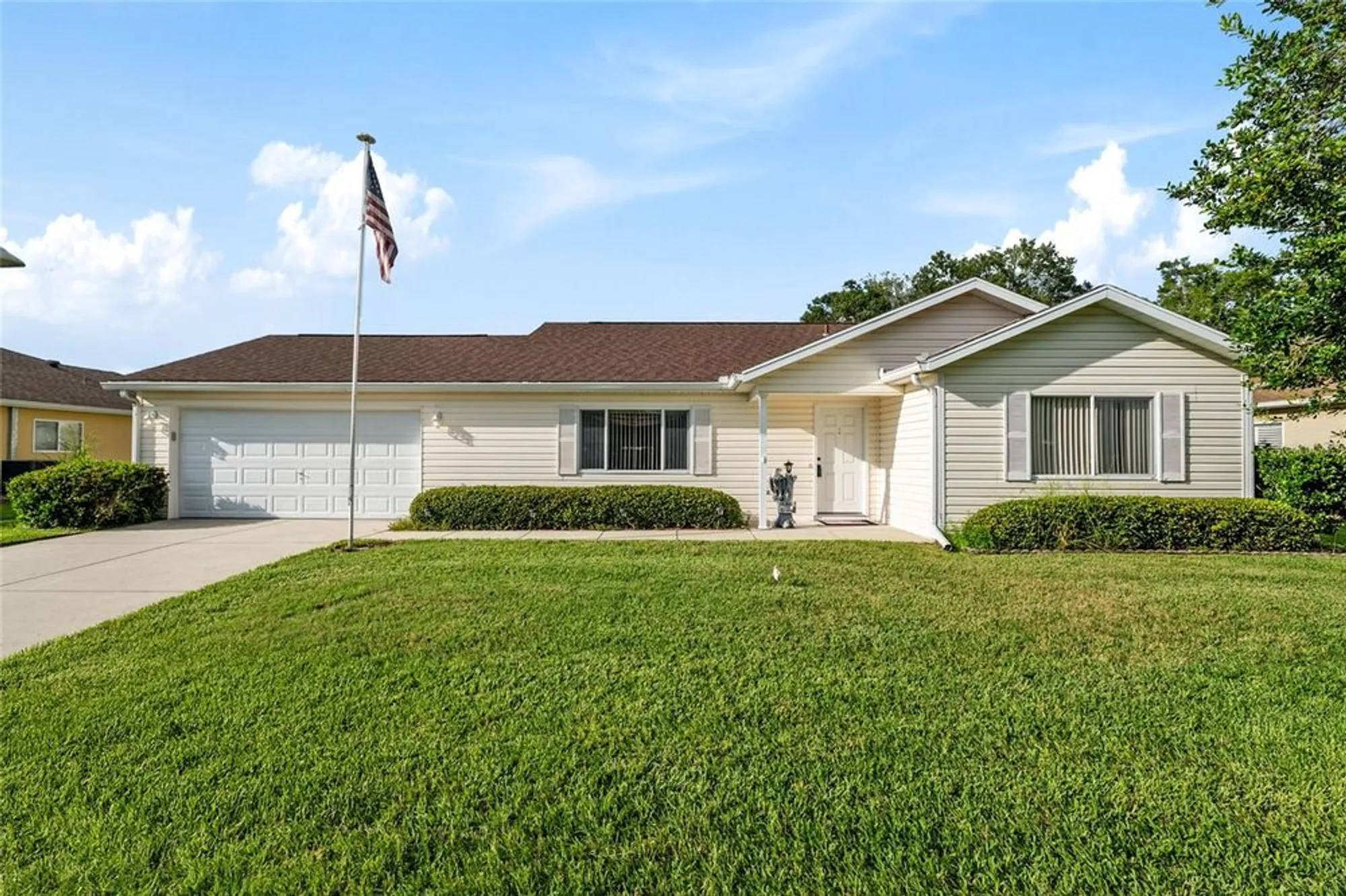 Property Slideshow image 1 of 58 | 11587 sw 139th pl, Dunnellon, FL, 34432