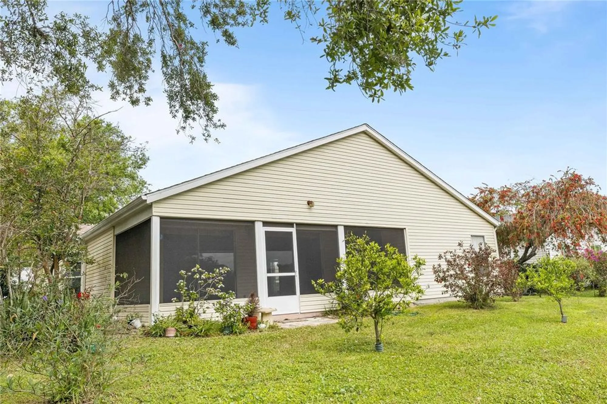 Property Slideshow image 25 of 32 | 4644 river ridge dr, Leesburg, FL, 34748