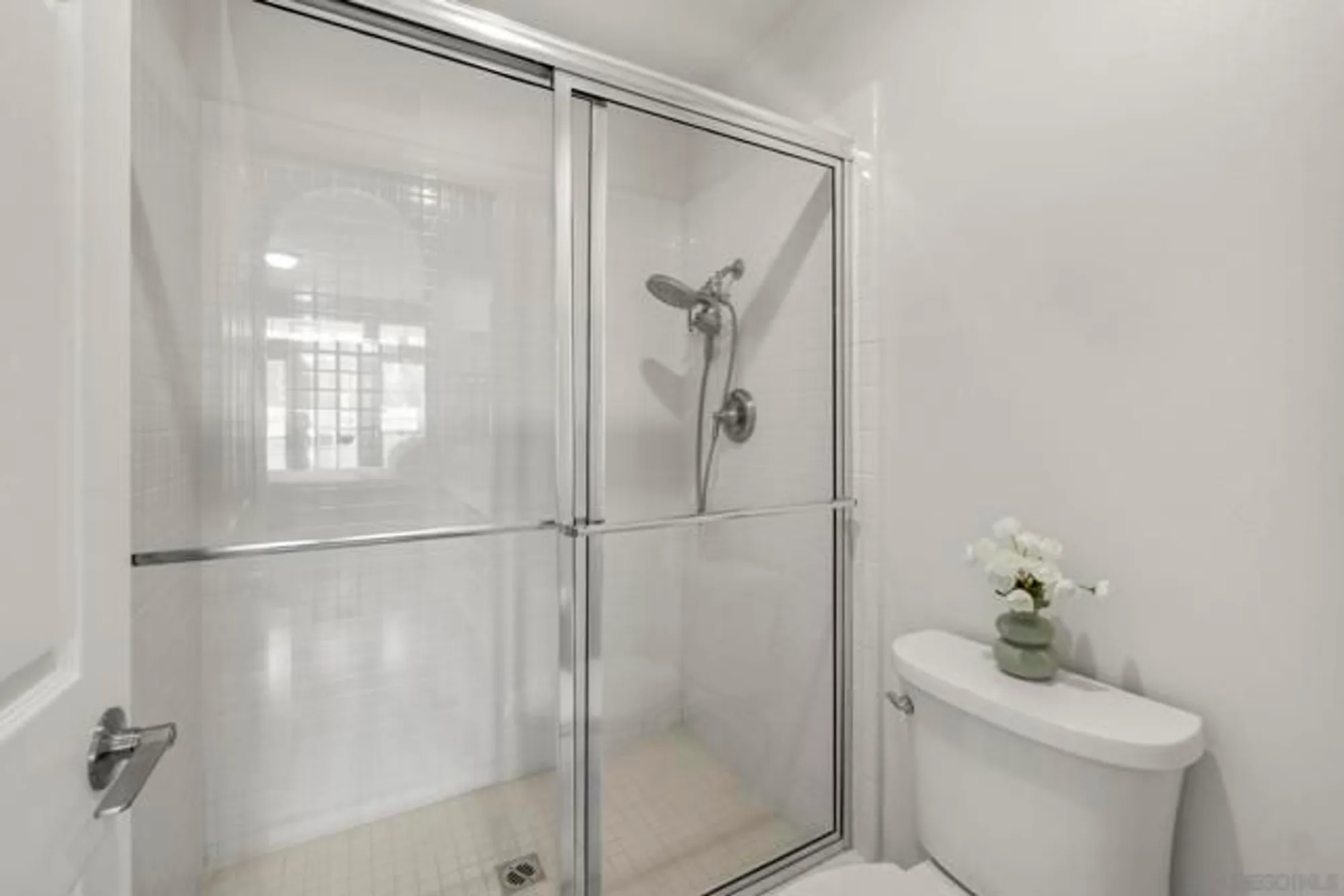 Property Slideshow image 21 of 35 | 3335 genoa way 112, Oceanside, CA, 92056