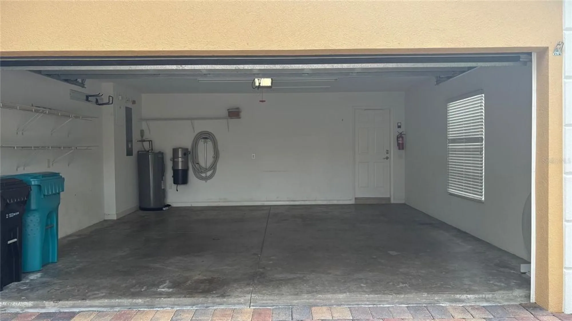 Property Slideshow image 20 of 46 | 11887 delfina ln, Orlando, FL, 32827