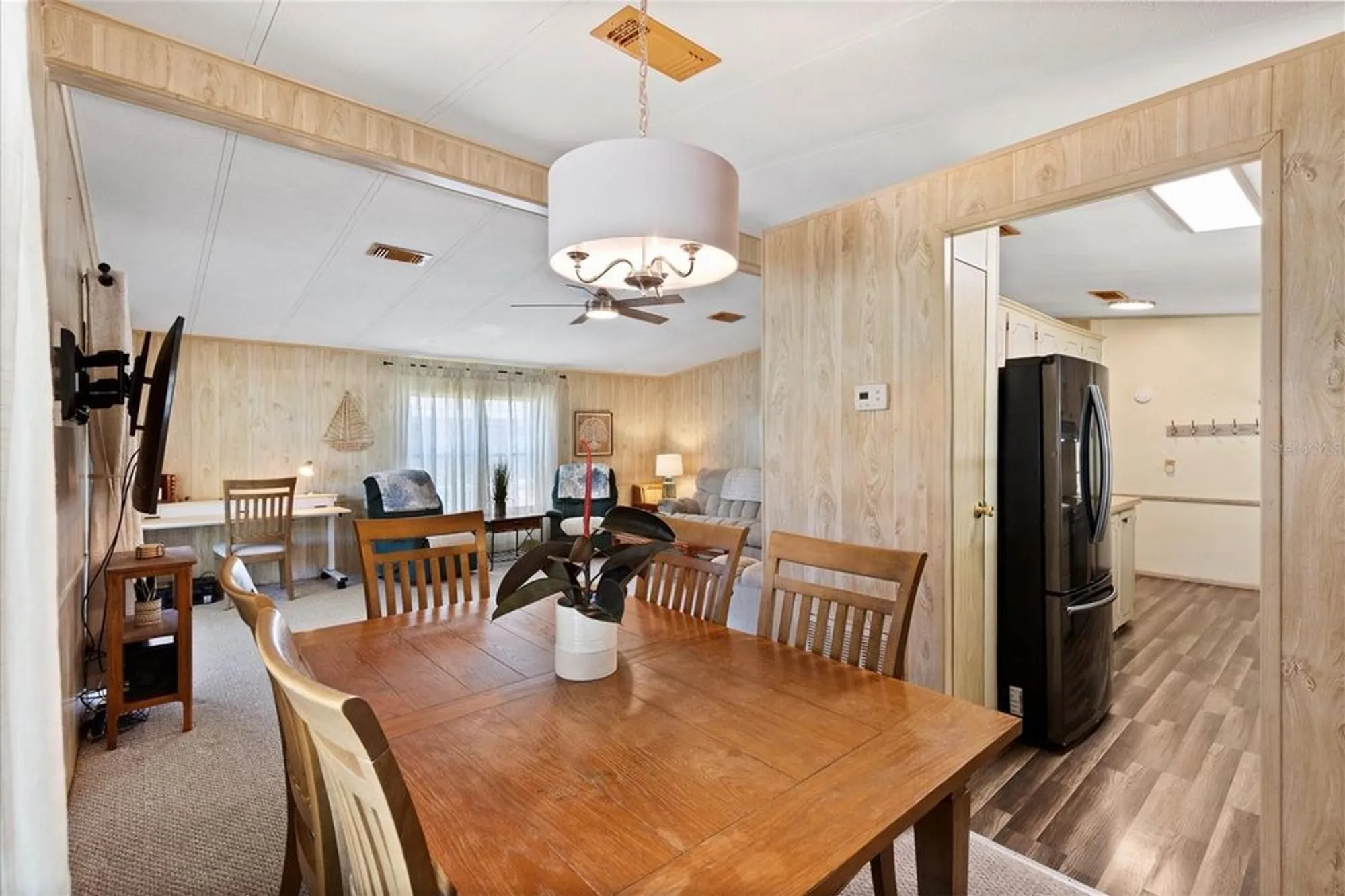 Property Slideshow image 13 of 30 | 104 winterberry ave, Wildwood, FL, 34785
