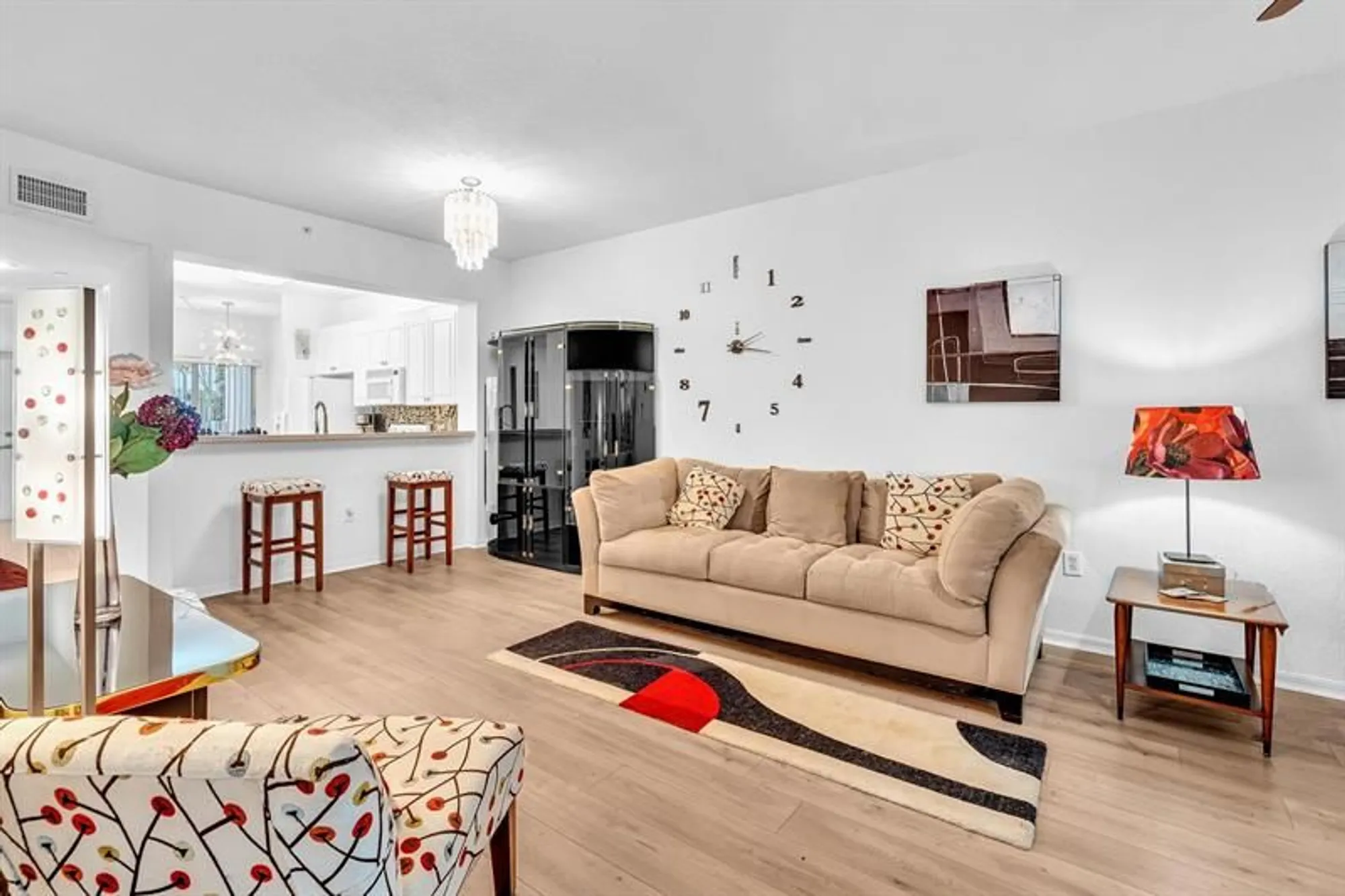 Property Slideshow image 23 of 78 | 7775 yardley dr apt 110, Tamarac, FL, 33321