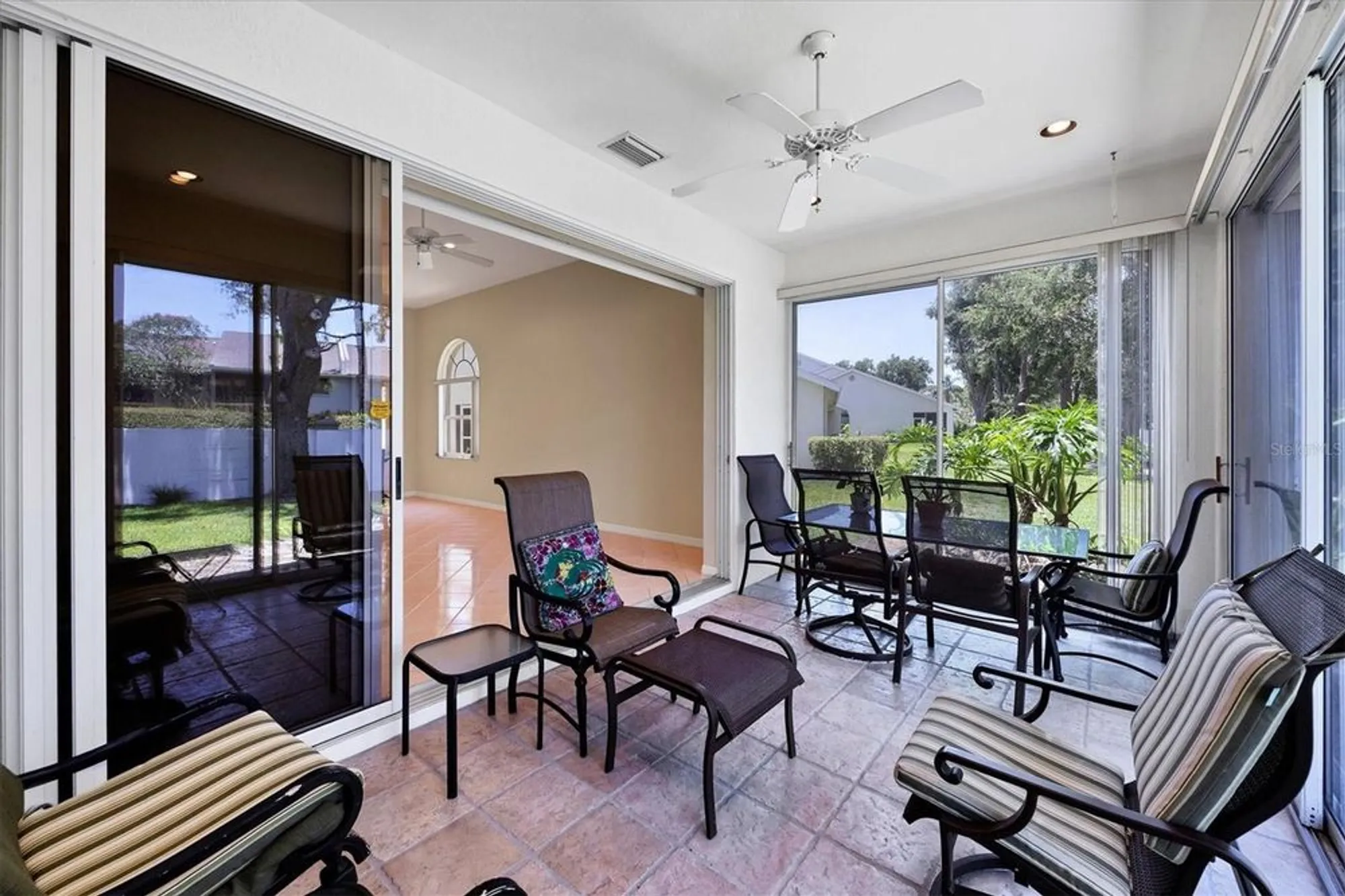 Property Slideshow image 28 of 55 | 6222 country club way, Sarasota, FL, 34243