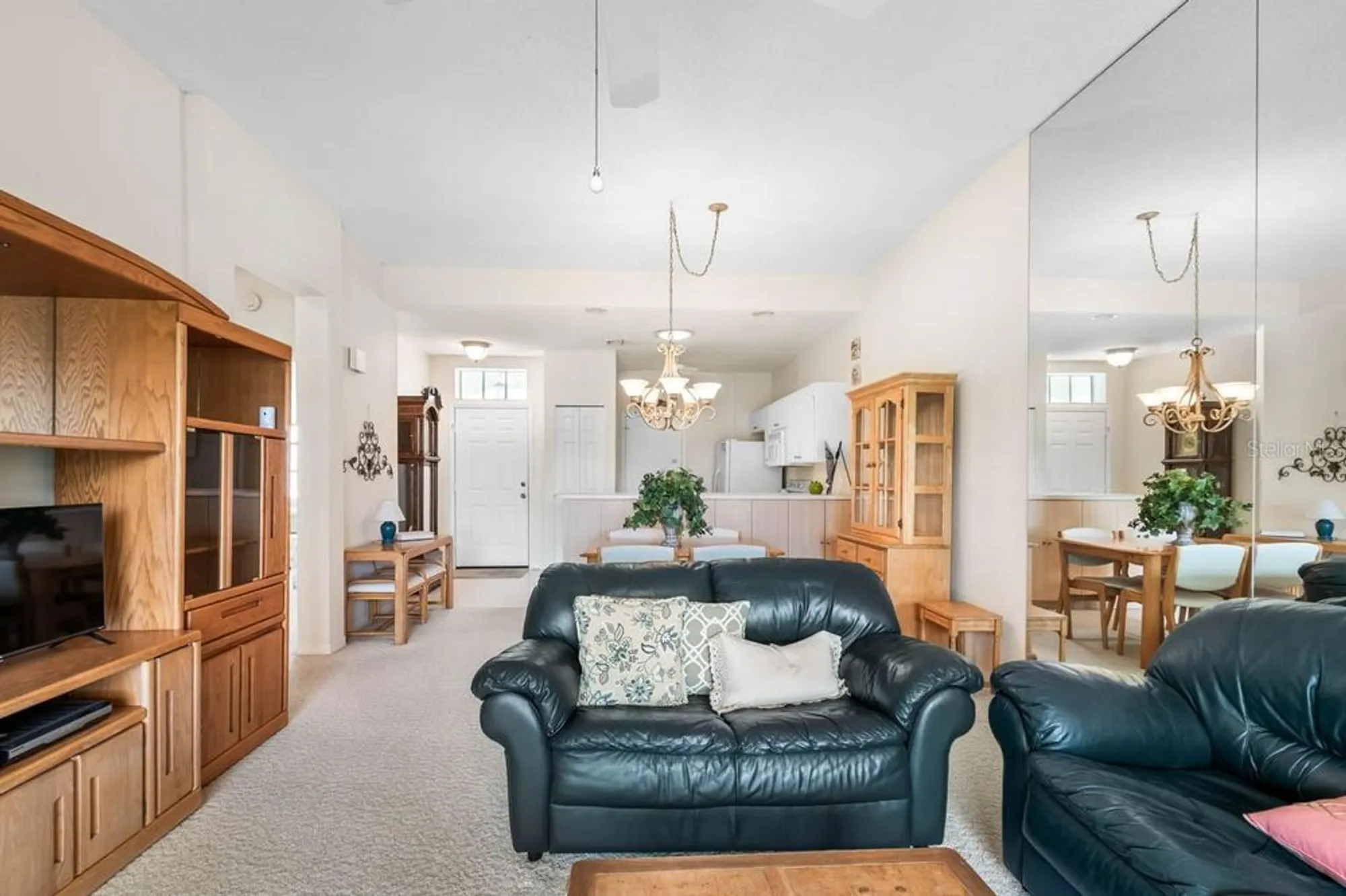 Property Slideshow image 19 of 47 | 1012 radison lake ct 59, Sun City Center, FL, 33573