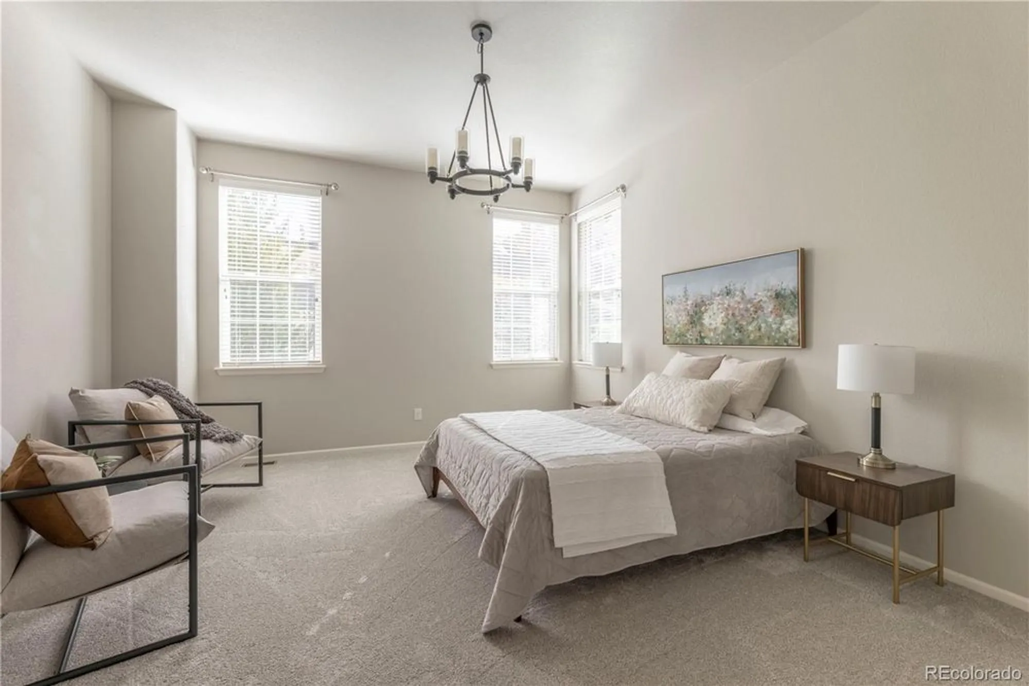 Property Slideshow image 14 of 40 | 2490 lassen ln, Castle Rock, CO, 80109