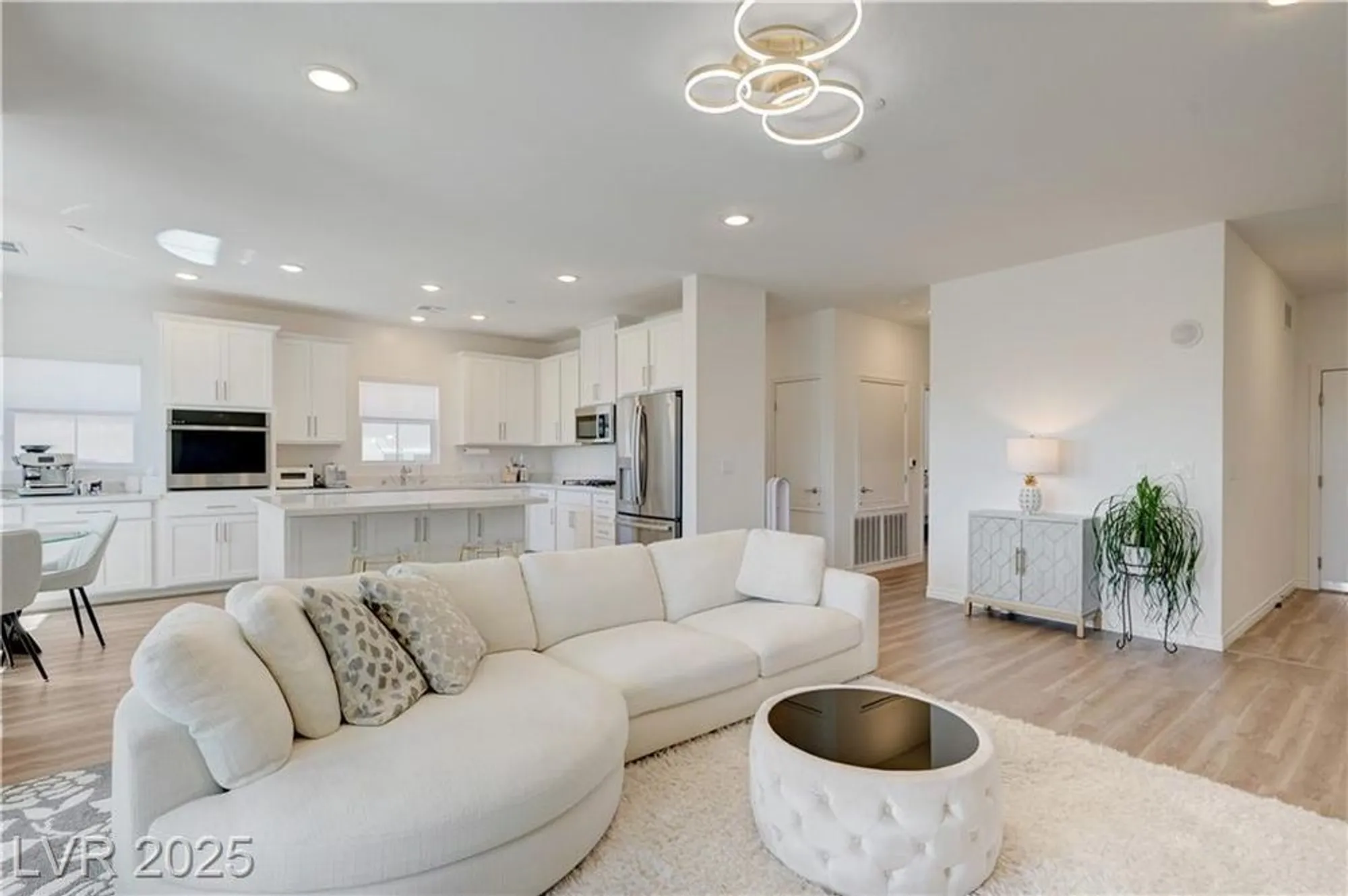 Property Slideshow image 16 of 35 | 2555 hampton rd 8202, Henderson, NV, 89052