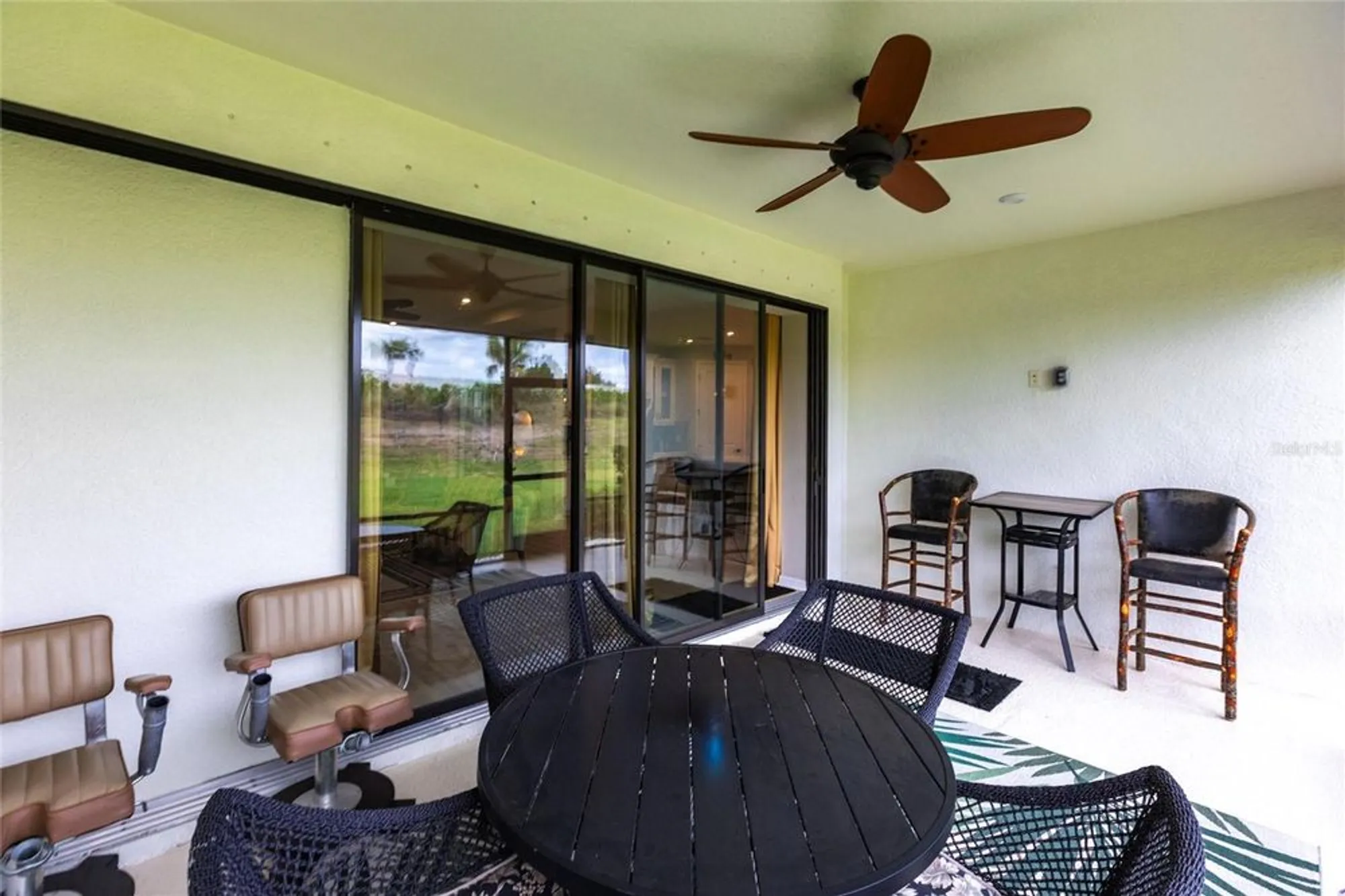 Property Slideshow image 27 of 37 | 16524 paynes mill dr, Bradenton, FL, 34211