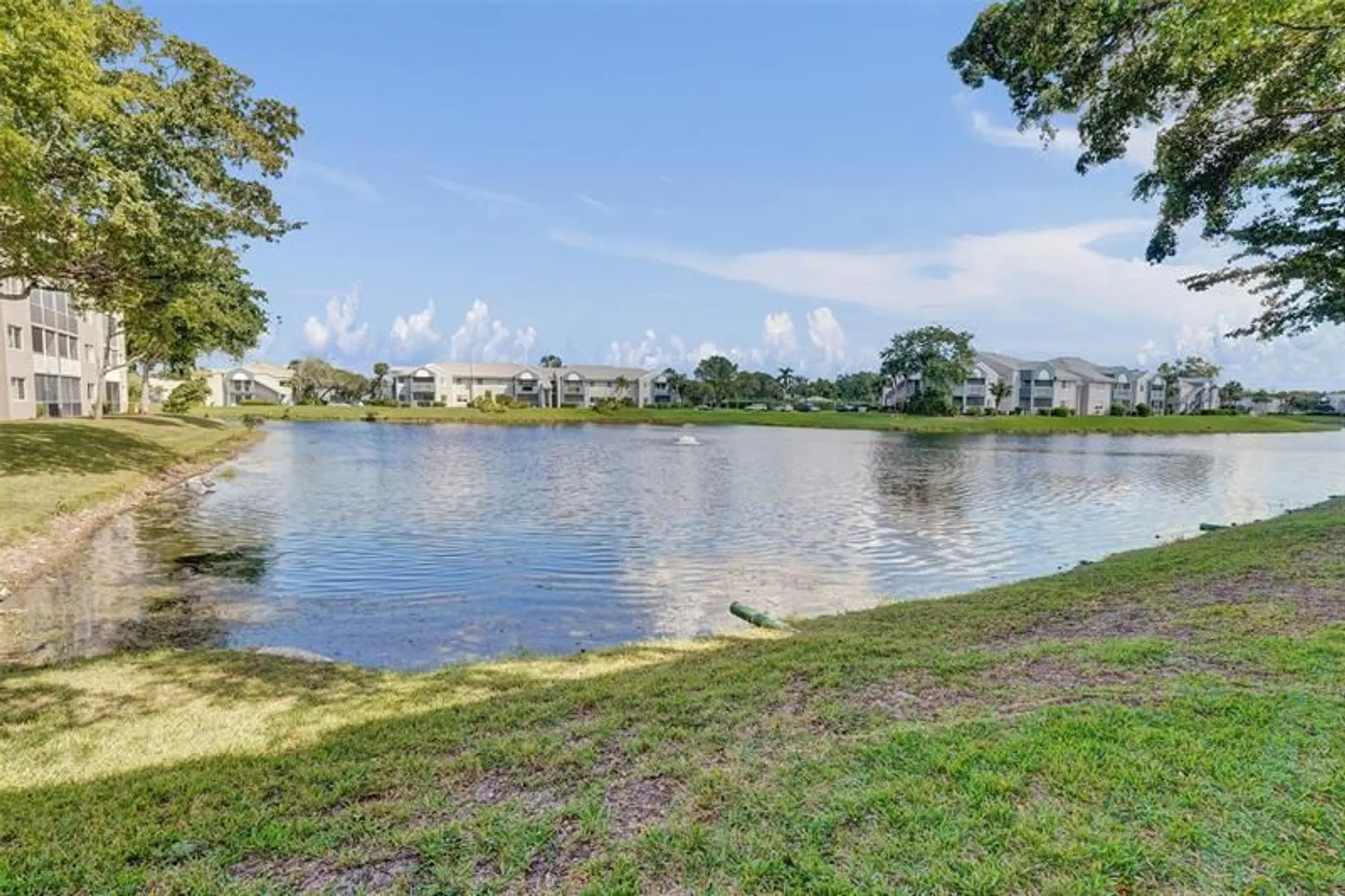 Property Slideshow image 54 of 69 | 9563 weldon cir apt d212, Fort Lauderdale, FL, 33321
