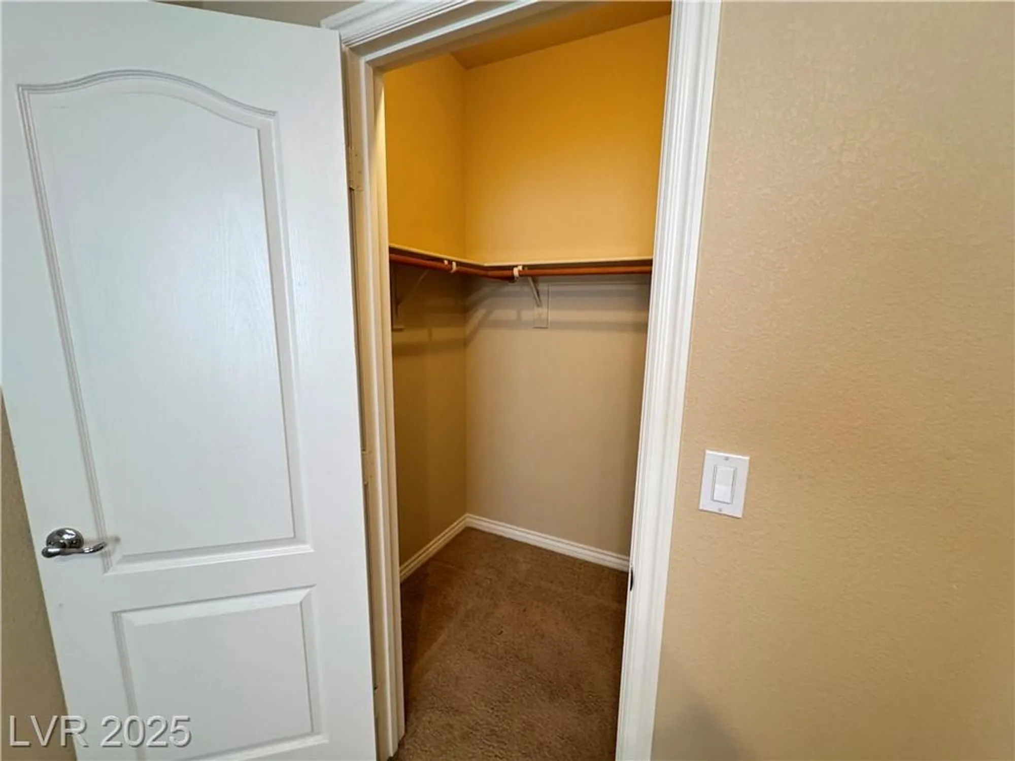 Property Slideshow image 27 of 64 | 5913 saratoga reserve st, North Las Vegas, NV, 89081