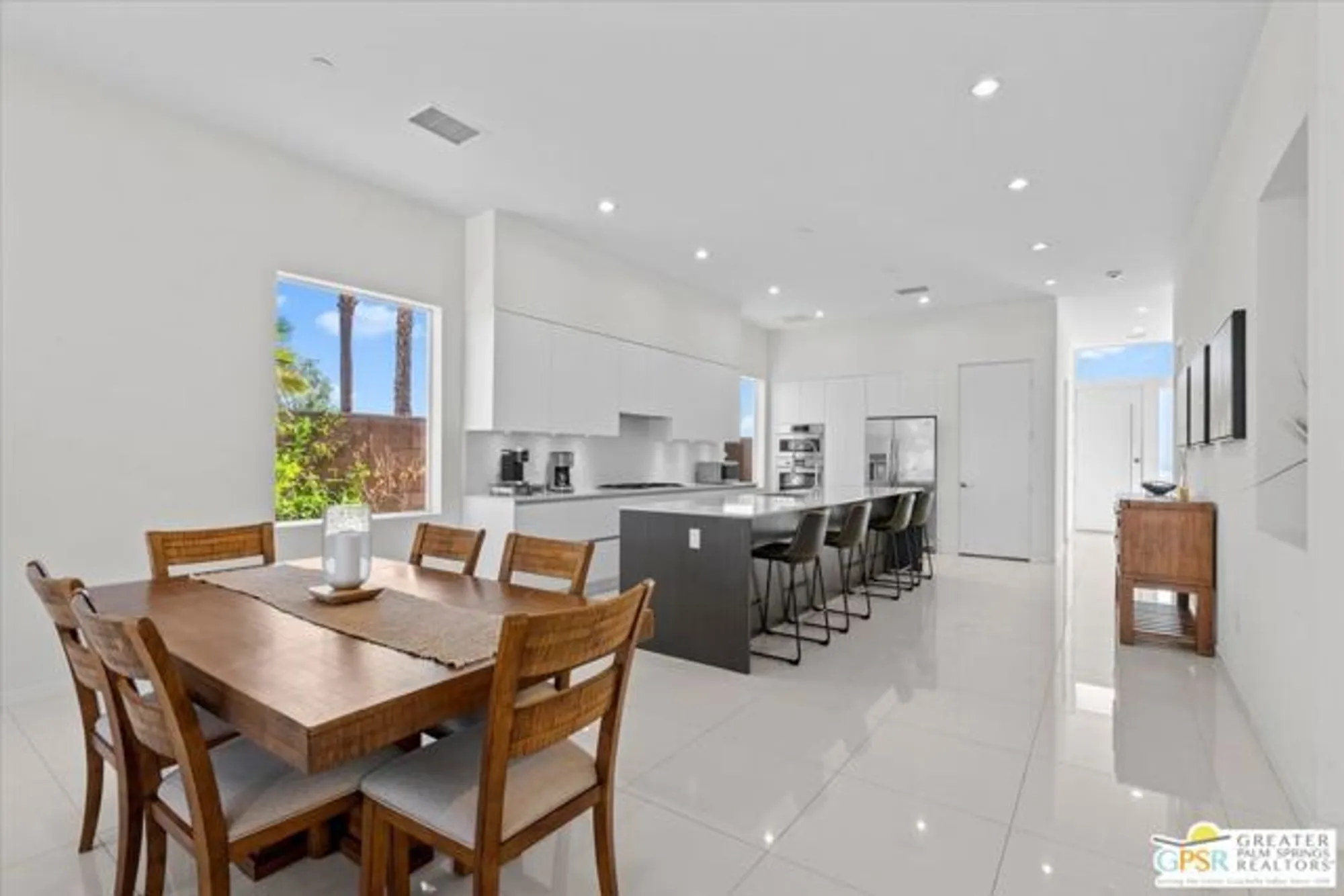 Property Slideshow image 13 of 43 | 4651 kellogg way, Palm Springs, CA, 92262