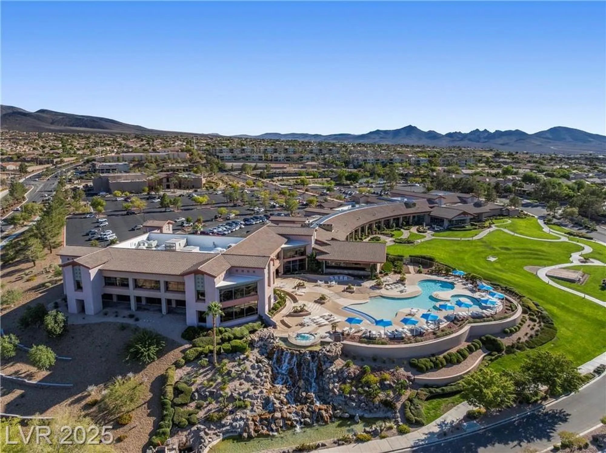 Property Slideshow image 34 of 44 | 2544 solera sky dr, Henderson, NV, 89044