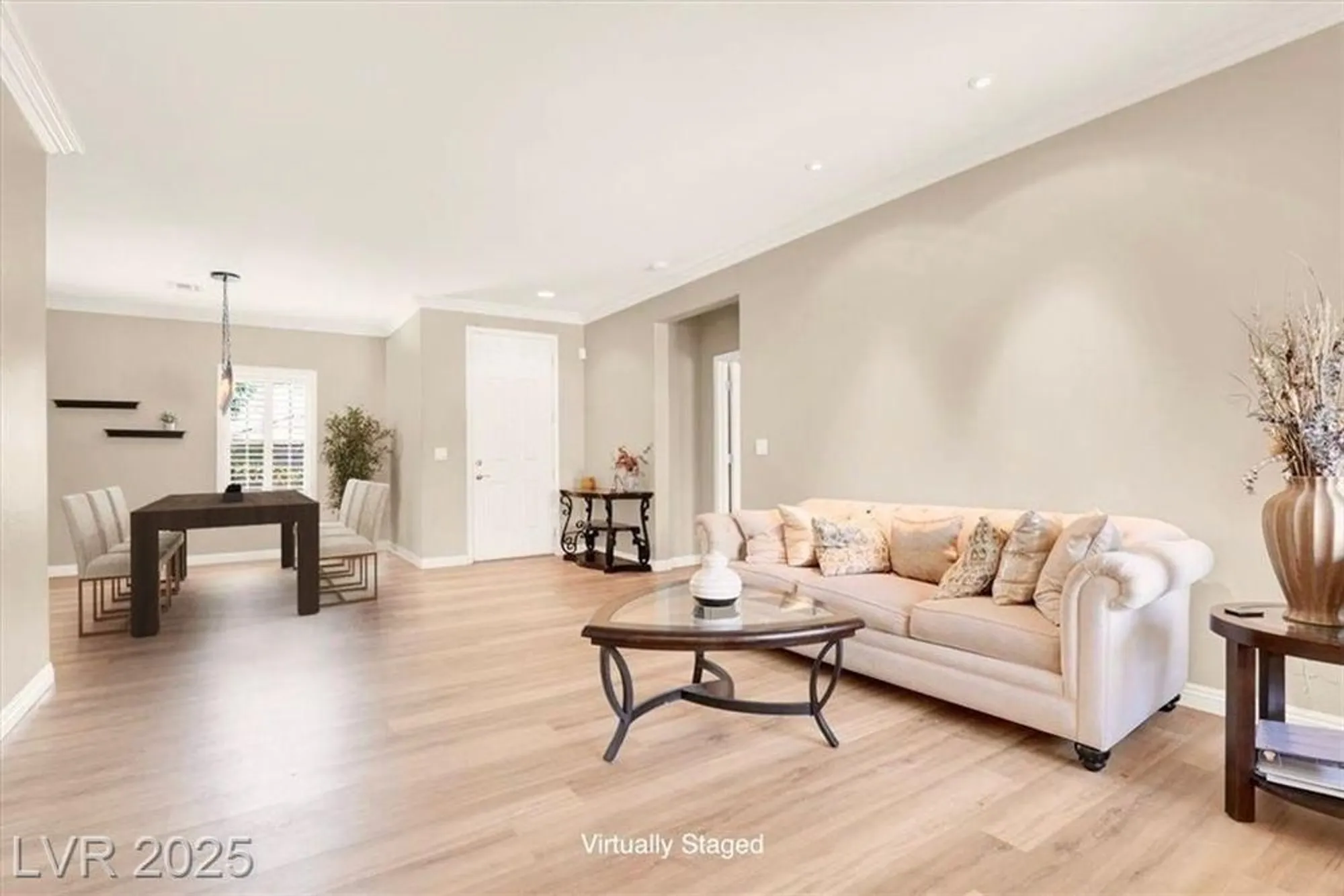 Property Slideshow image 13 of 68 | 3048 brownbirds nest dr, Henderson, NV, 89052