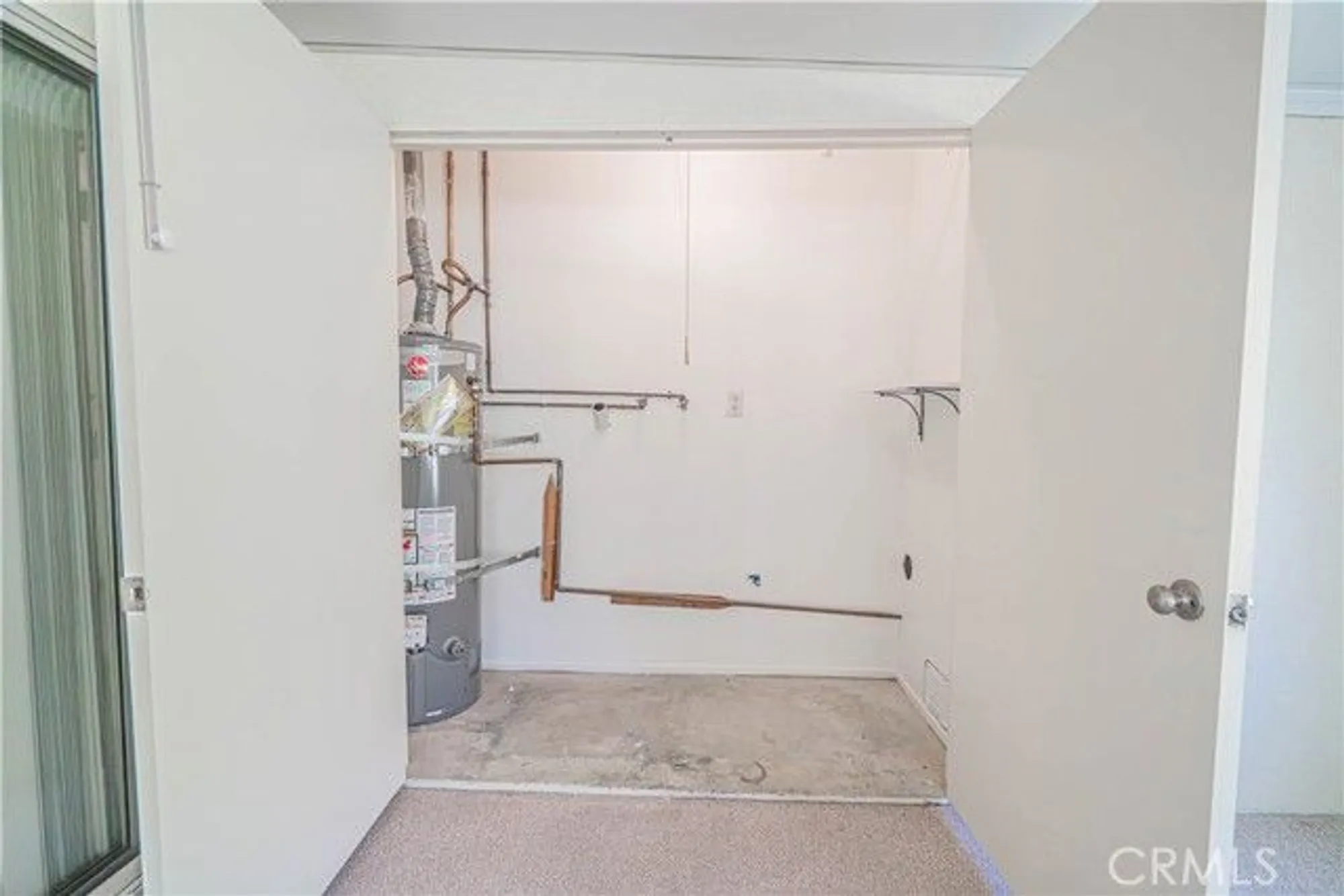 Property Slideshow image 30 of 51 | 19433 oak crossing rd, Newhall, CA, 91321